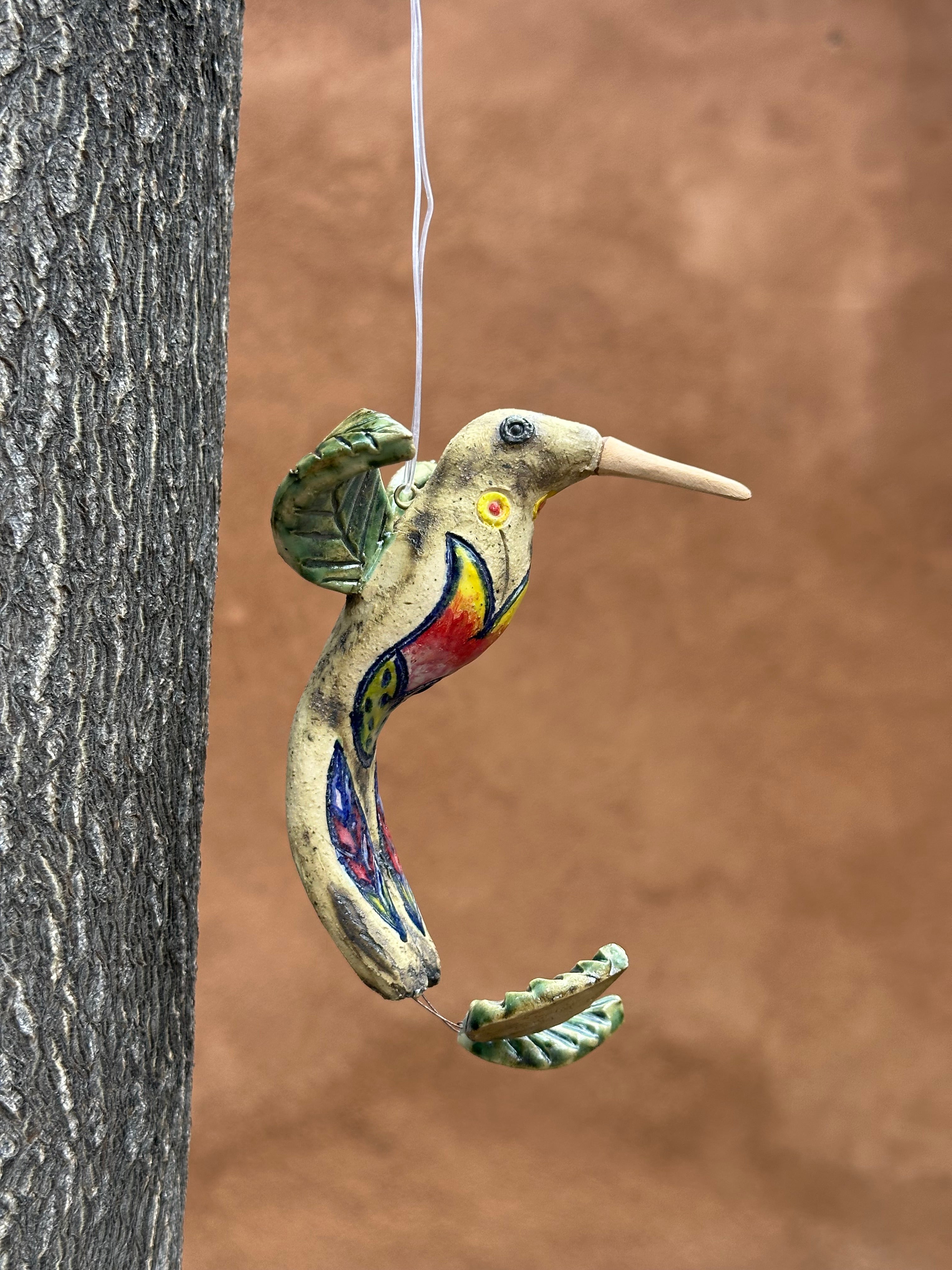 Long Tail Hummingbird - Tricolor Tulip design