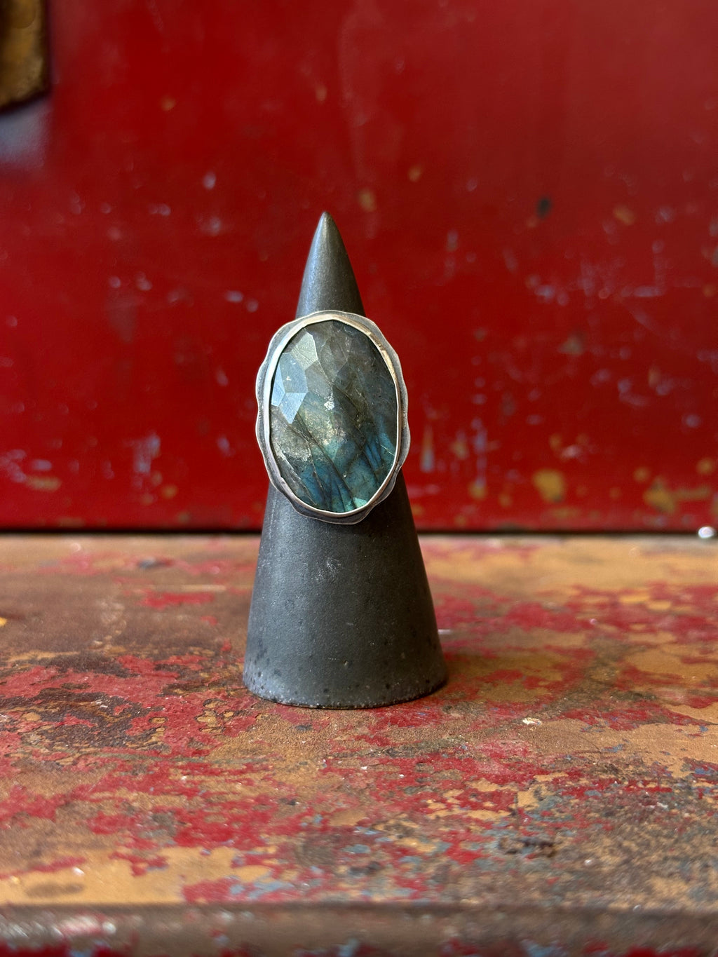 Labradorite and Sterling Silver Ring - size 7