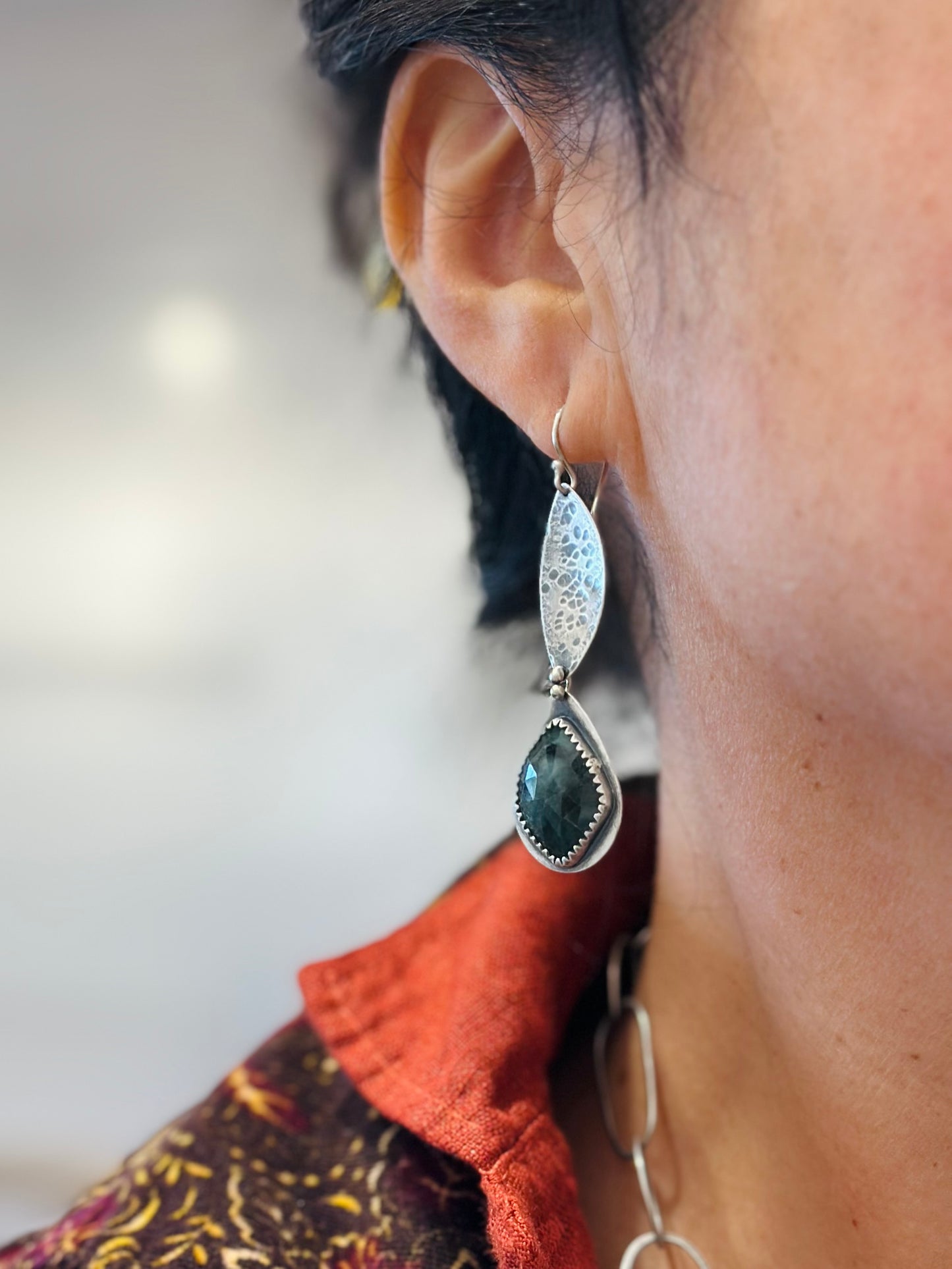 Emerald Zentron botanical earrings - sterling silver