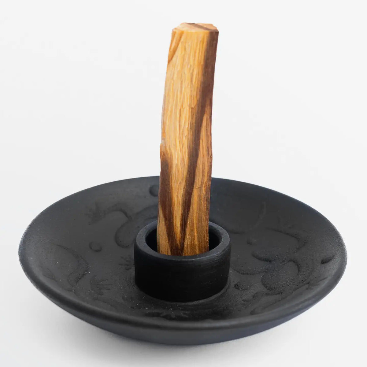 Chulucanas Black Matte Ceramic | Palo Santo Holder - Lizards