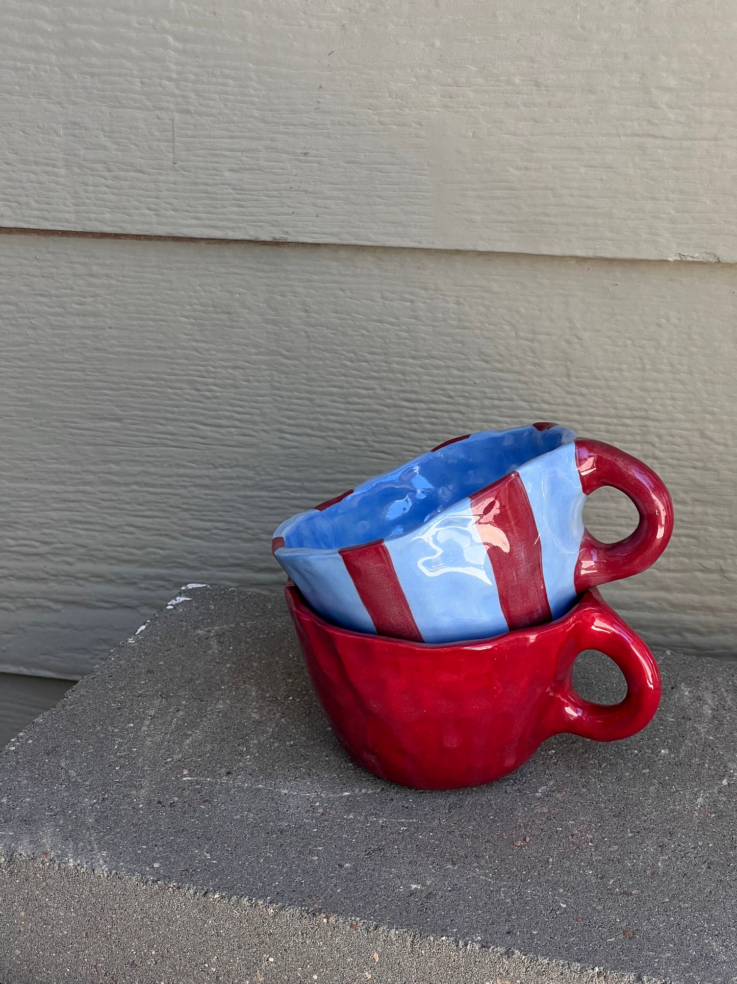 Rounded Mugs ~ Pinched Porcelain ~ blue & red