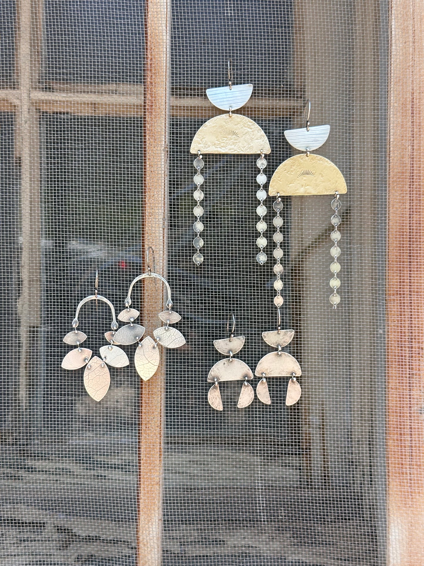 Connected leaves Oval earrings - Sterling Silver