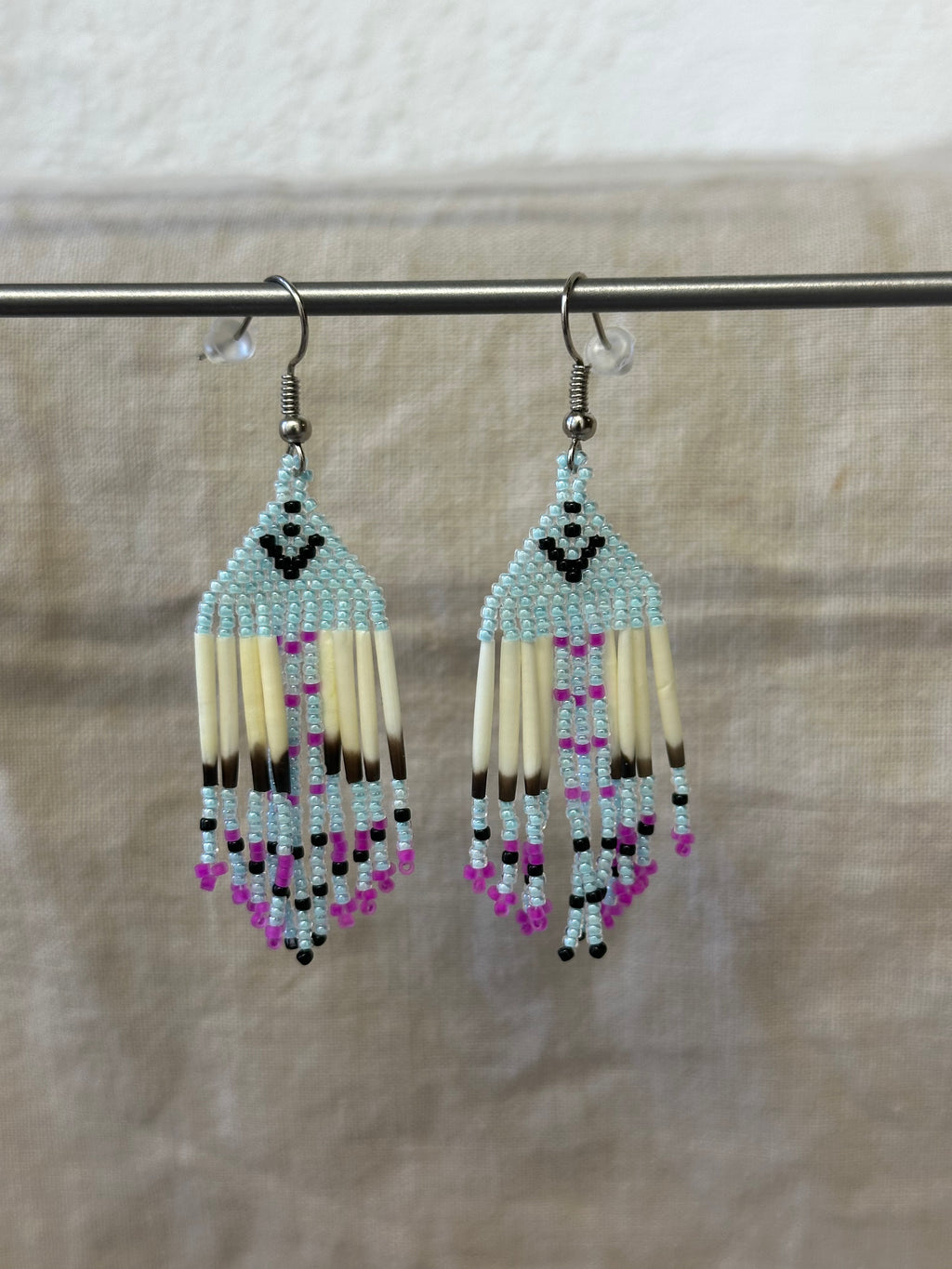 Beaded earrings - blue & pink - Porcupine Quills