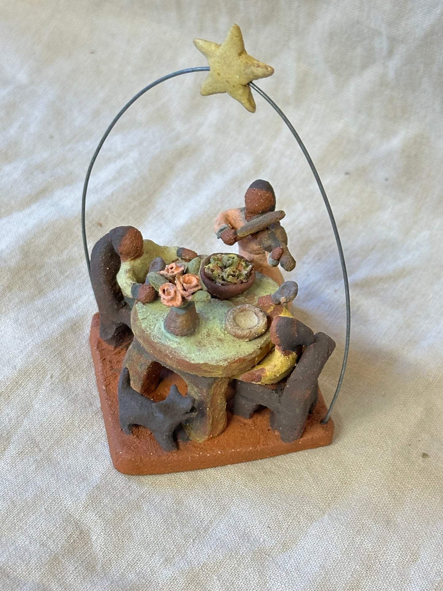 Sobremesa - miniature clay sculpture