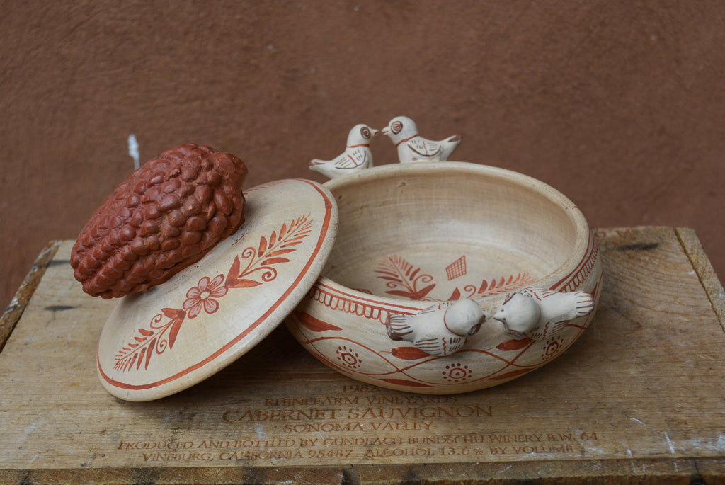 Bird Clay Bowl ~ with lid
