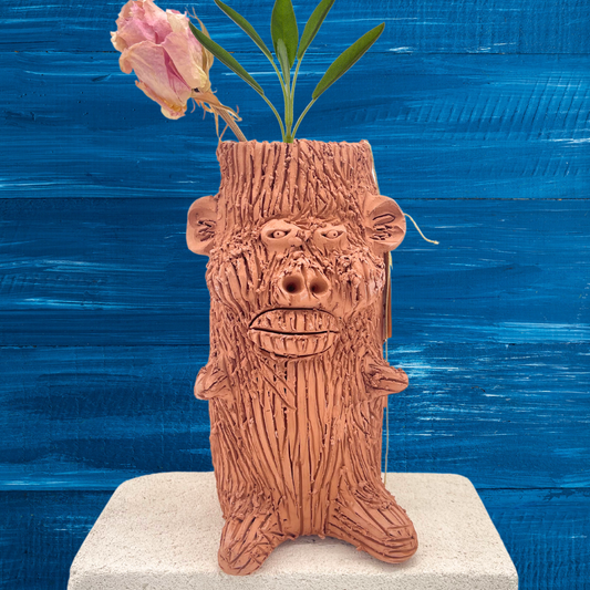 Tall Terracota face planter ~ Tencho