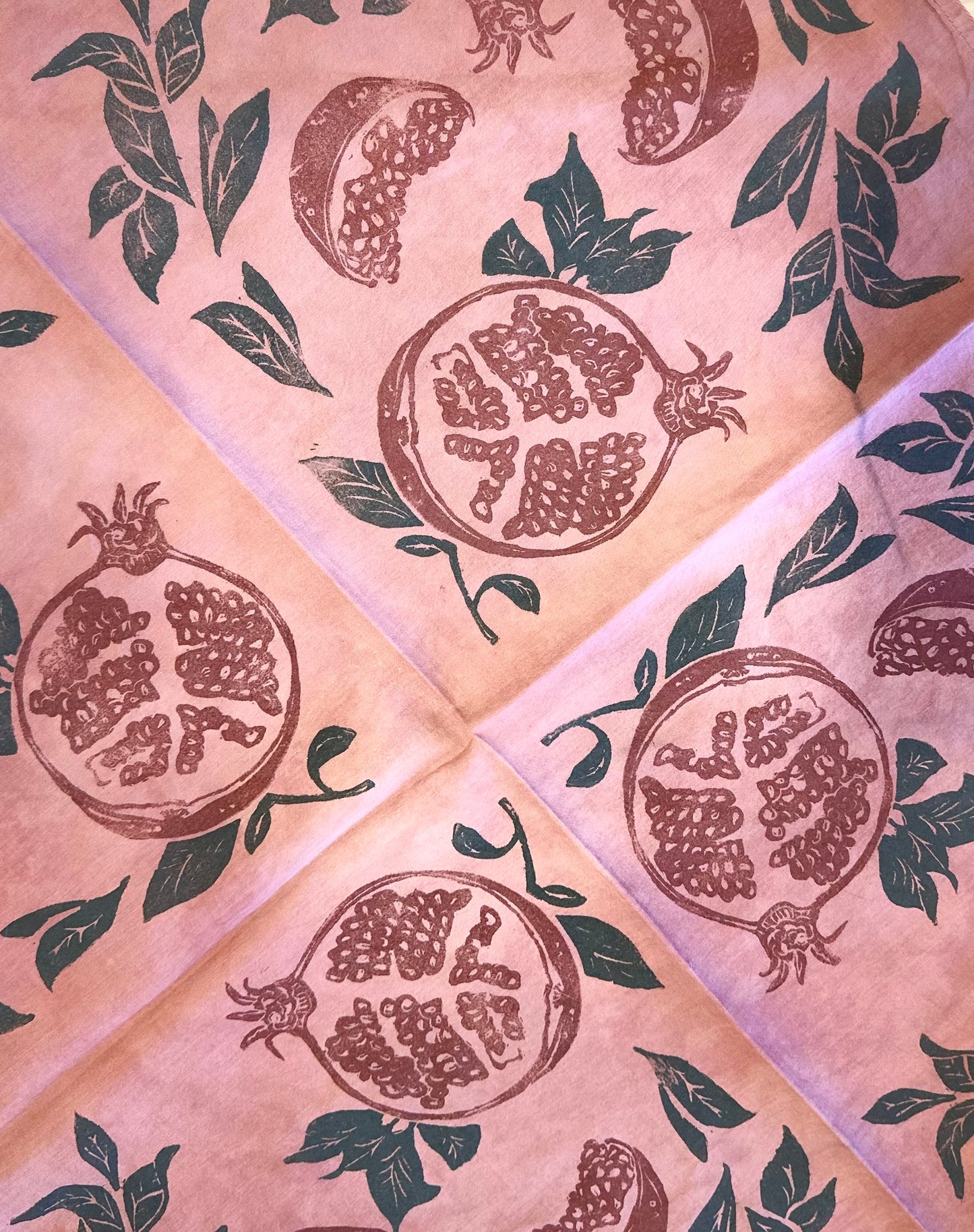 Hand-dyed bandana - Pomegranate