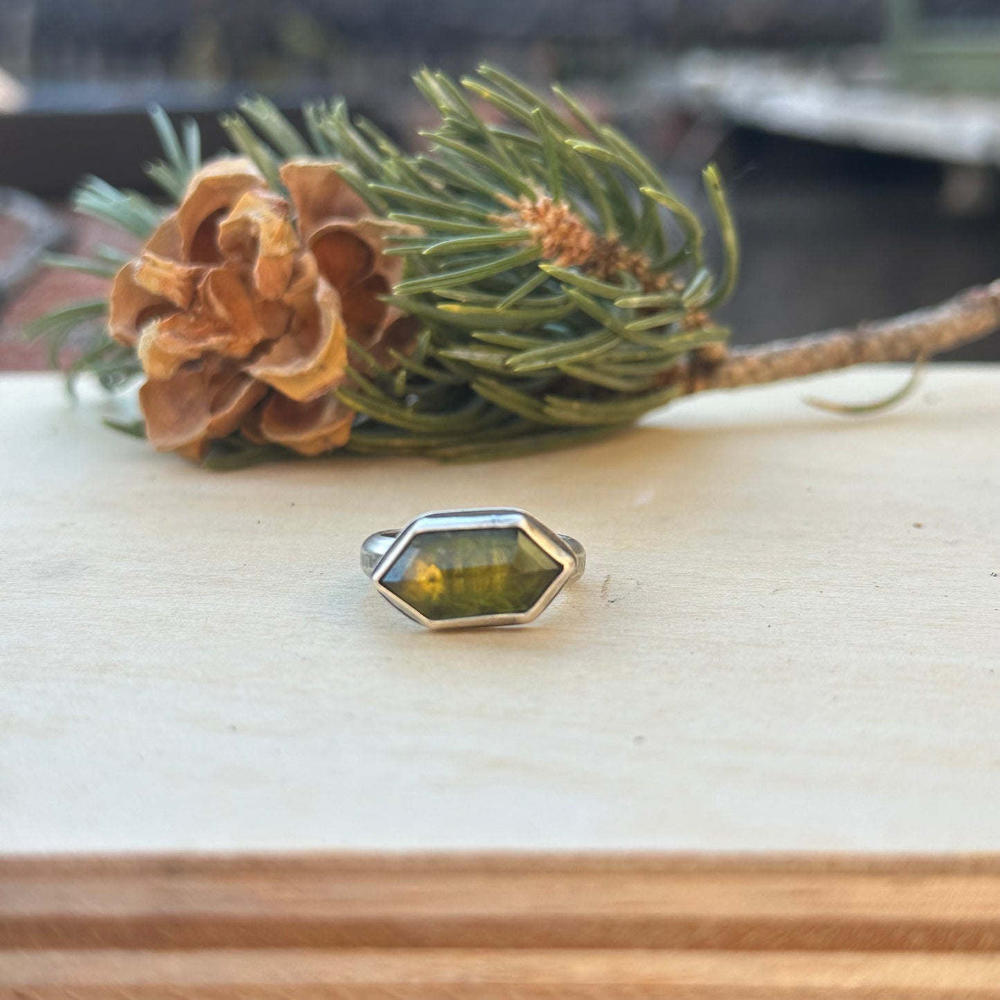 Diopside and Sterling Silver Ring - size 6.5