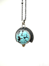 Load image into Gallery viewer, Kingman Turquoise Solitaire Necklace
