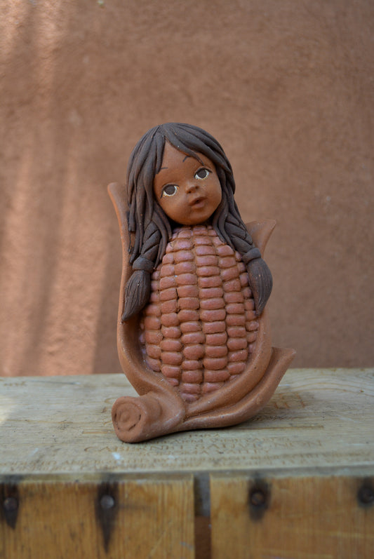 Niñas Maiz • 6” tall