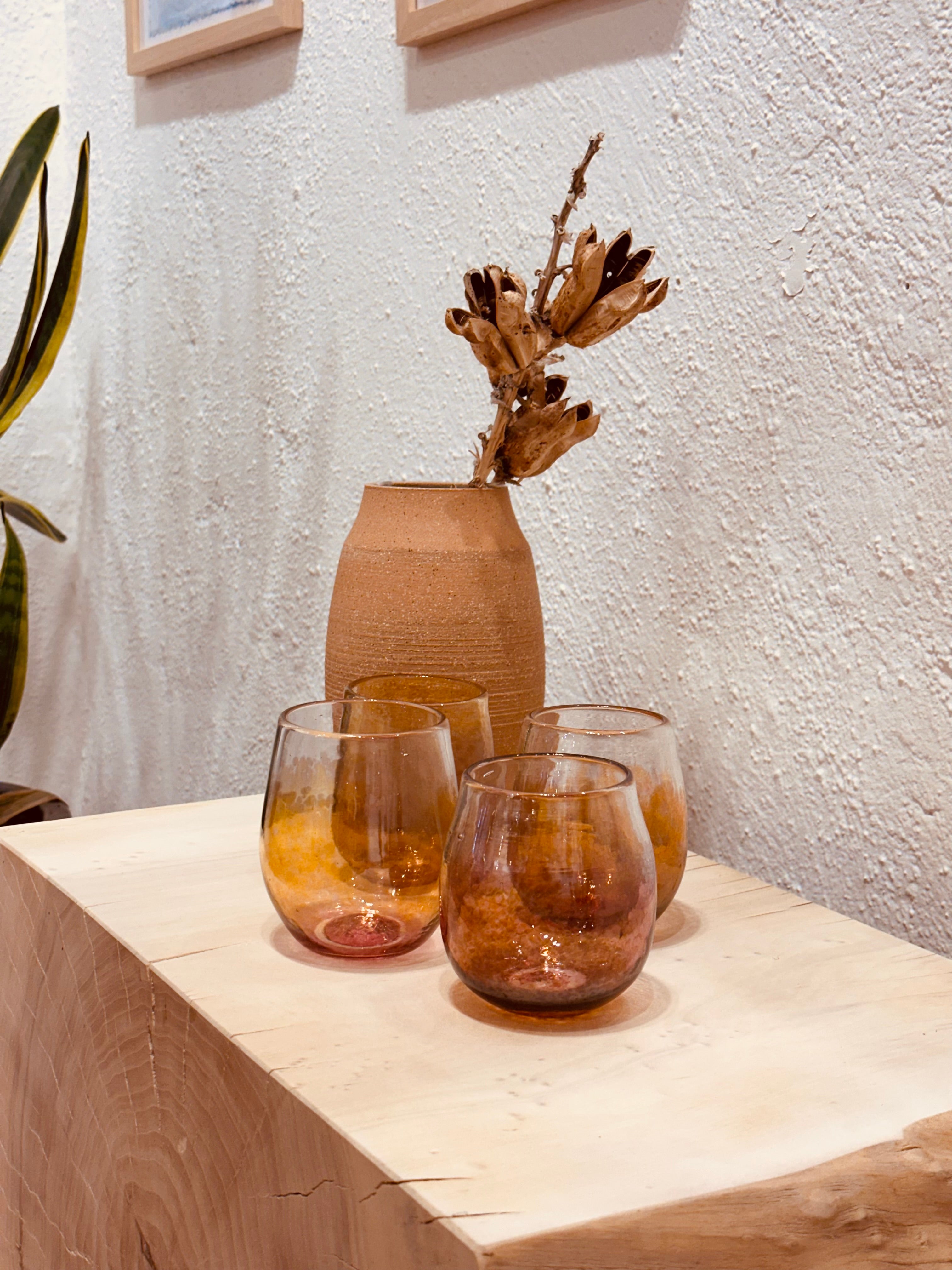 Wine Cup • Yellowish  Aurora + fuschia • Blown glass