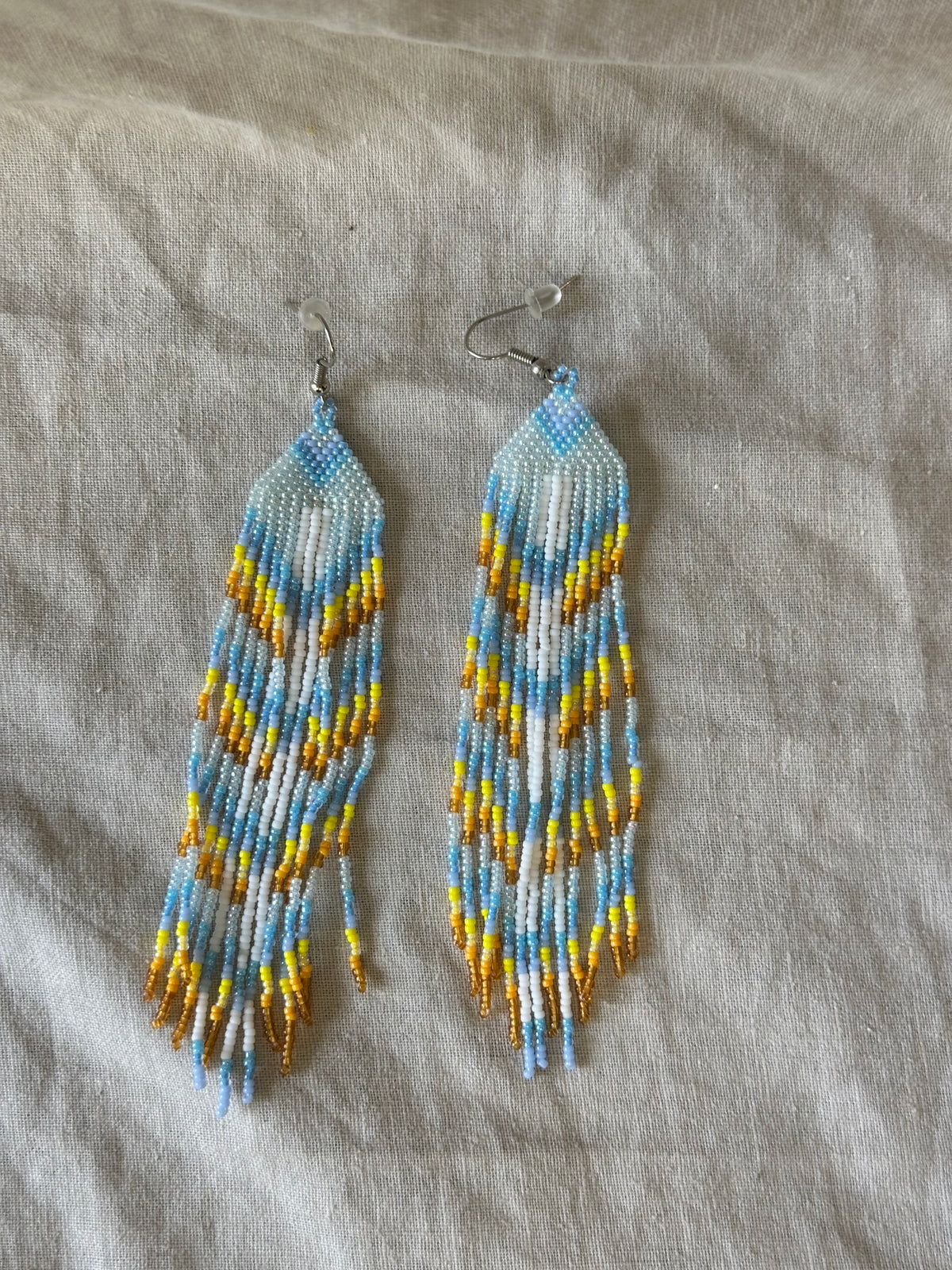 Beaded earrings - snow & sunset
