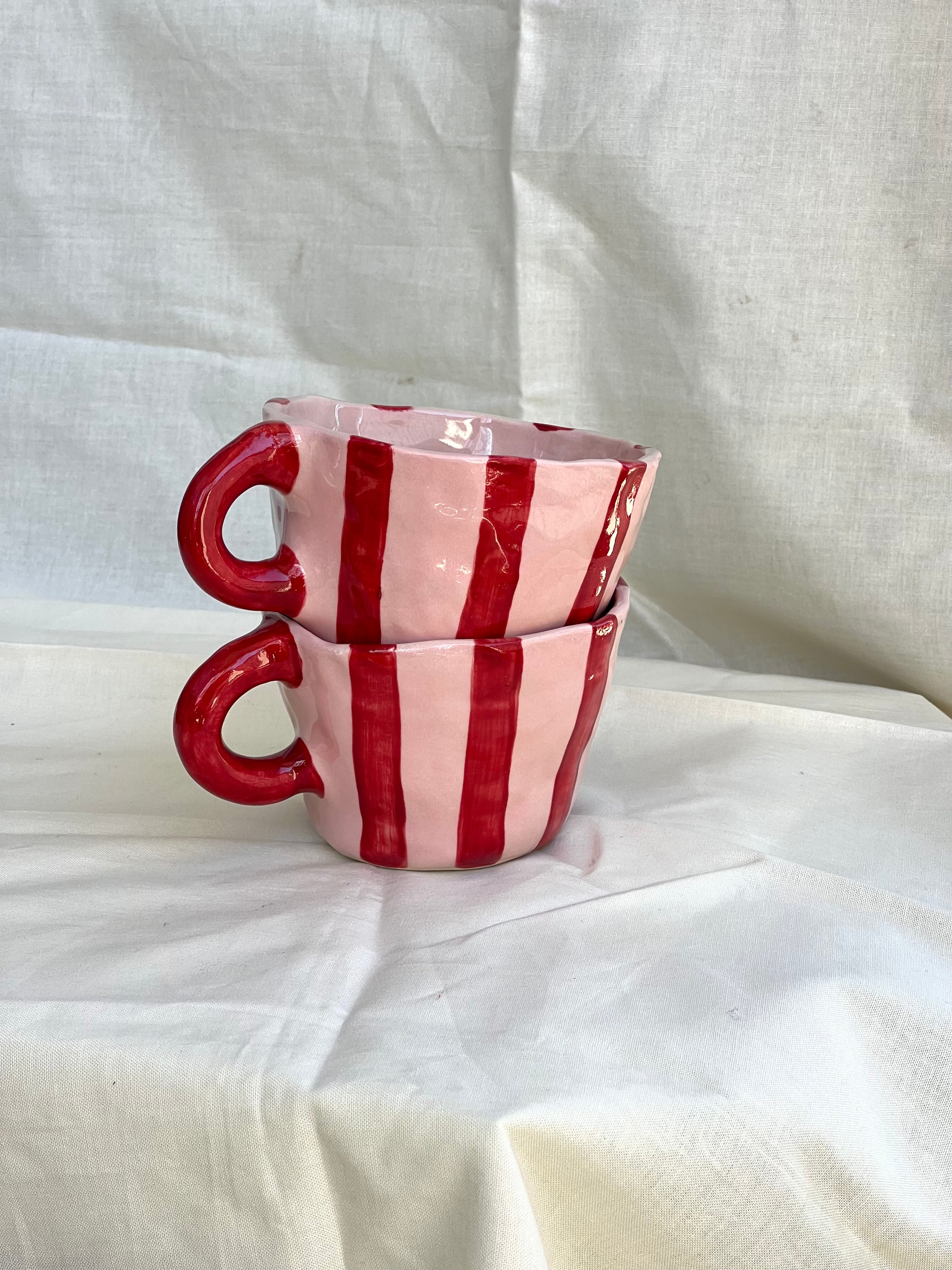 Red & Pink - Rounded Mugs - Pinched Clay