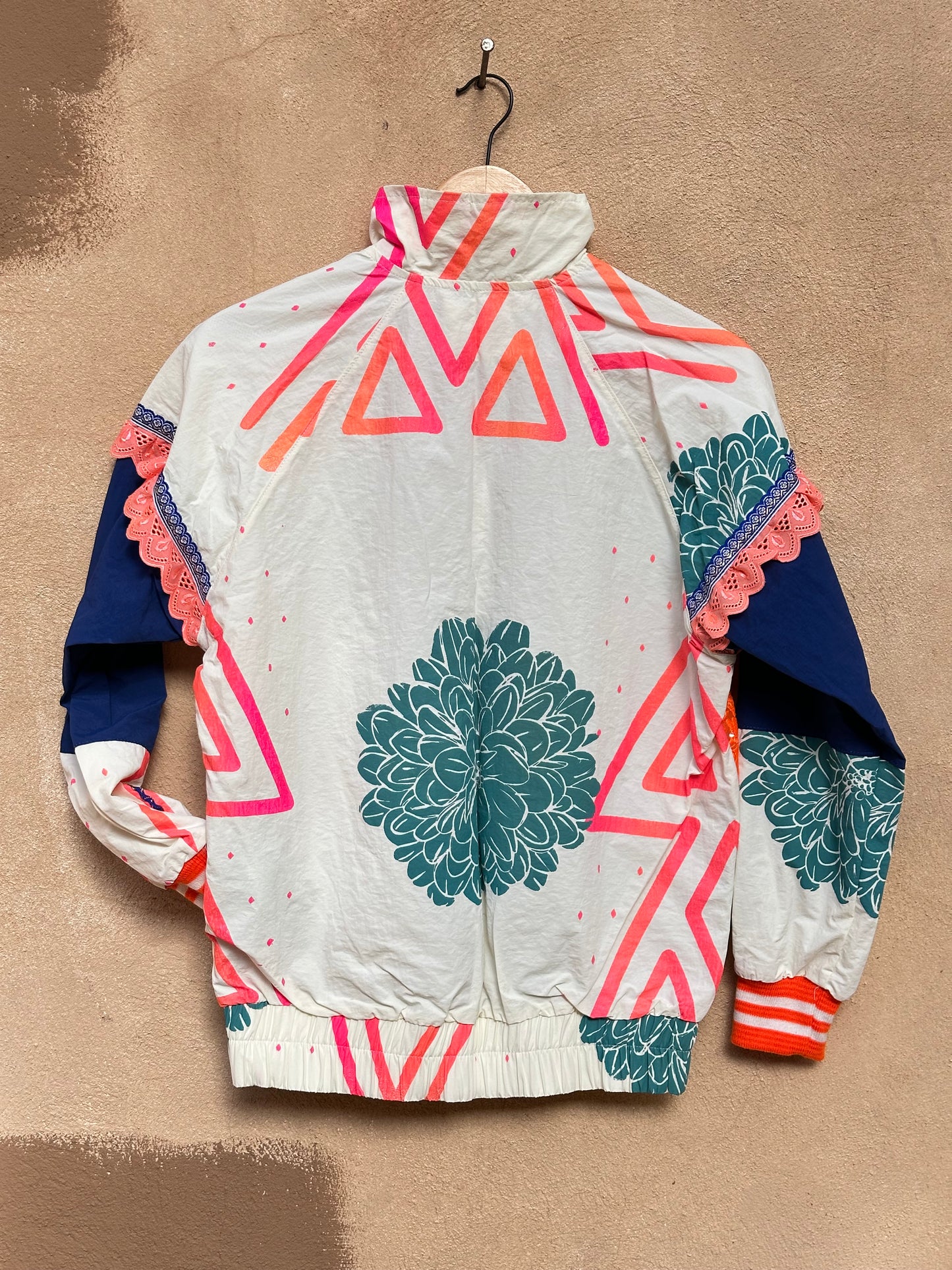 Windbreaker ~ Screen Printed ~ Medium