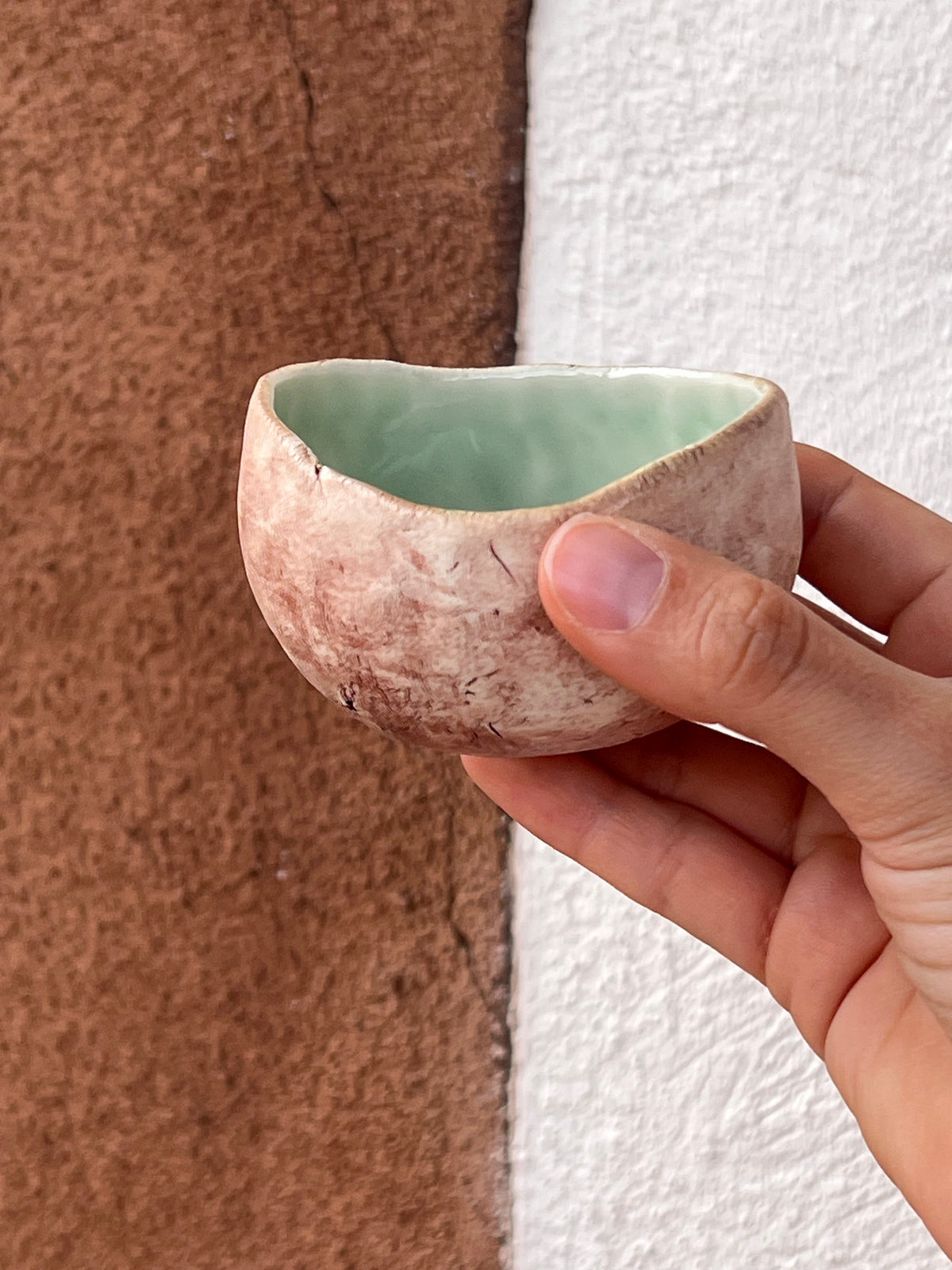 Pinch pot medium- 3 colors