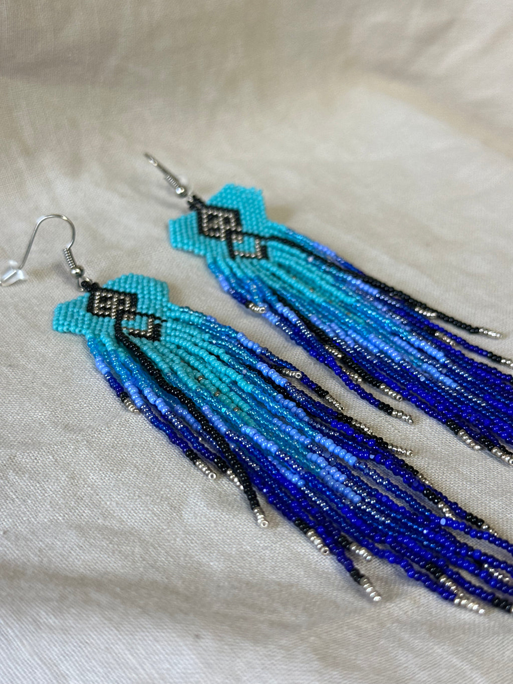 Beaded earrings - Blues