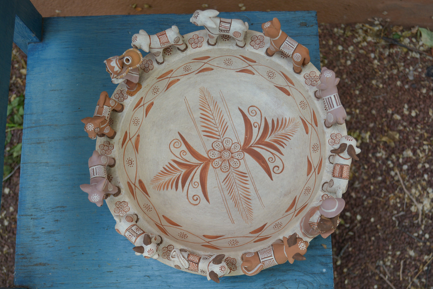 Large animal plate