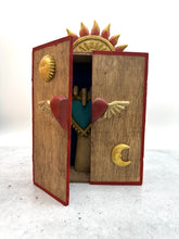 Load image into Gallery viewer, Retablo &quot;Heart in Hand&quot; ~ Turquoise
