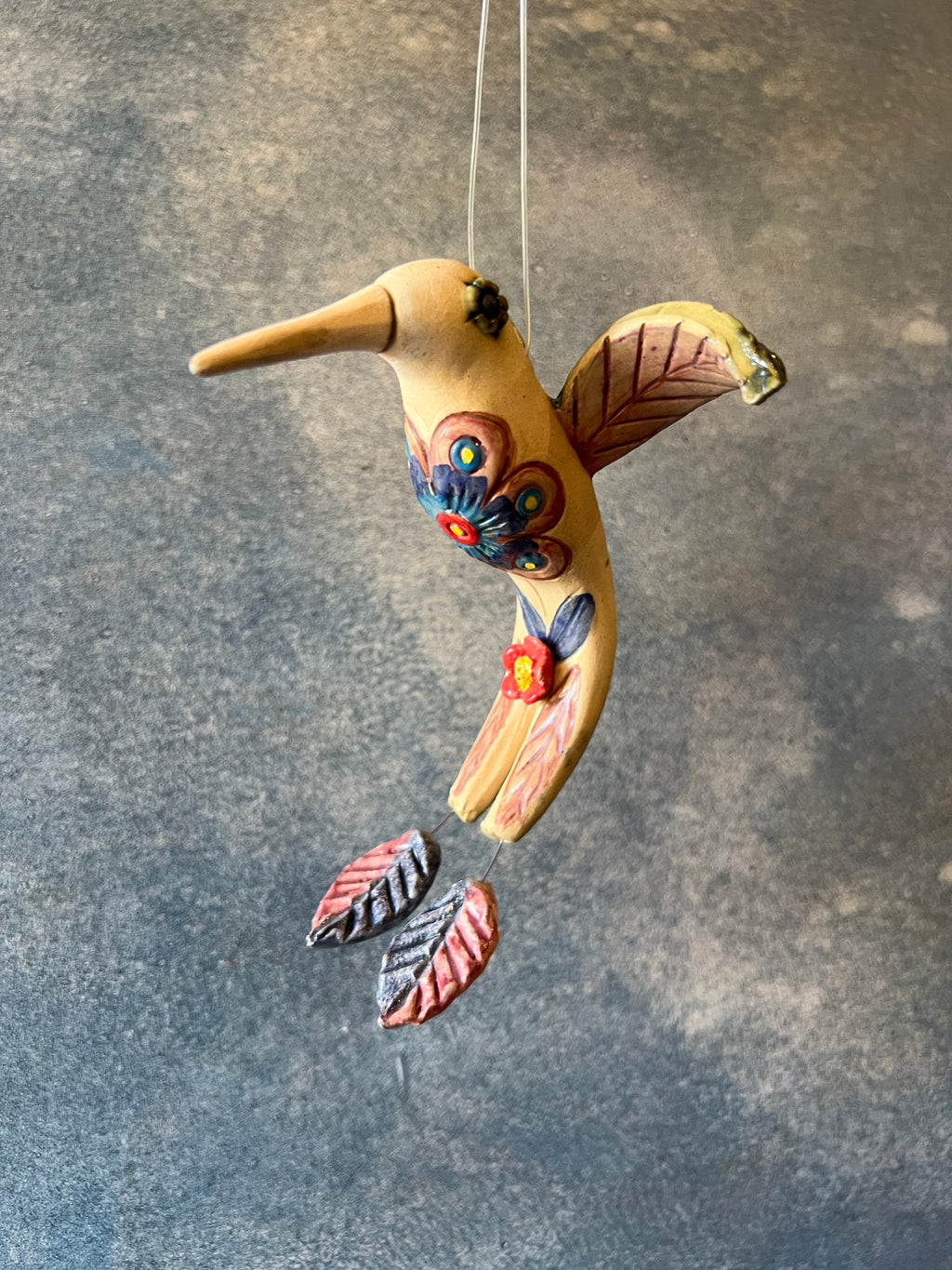 Long Tail Hummingbird - Flower design