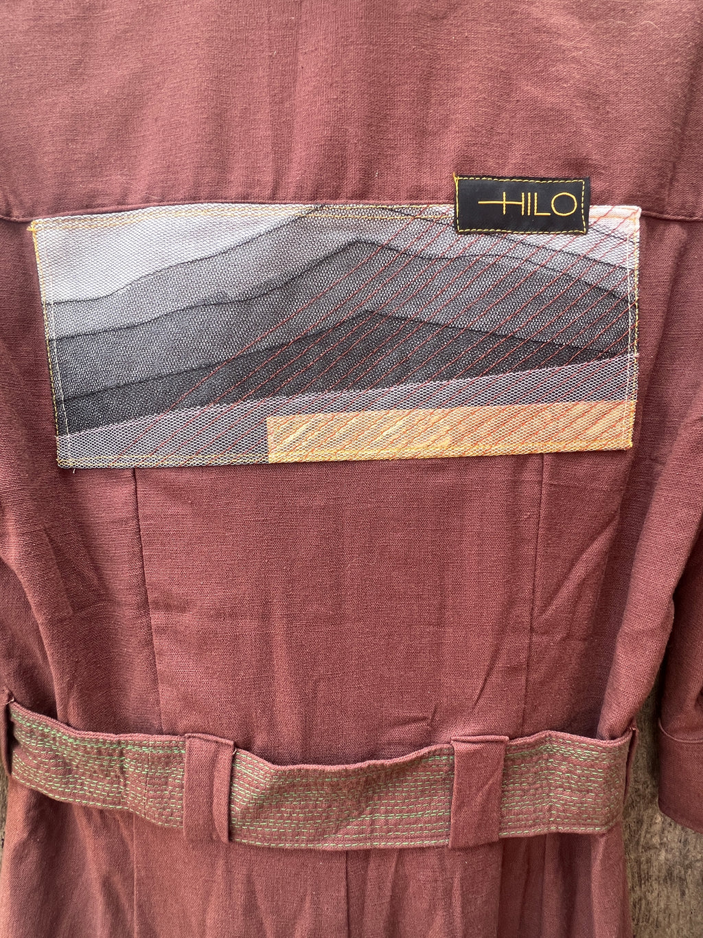 Buttoned Dress - Burgundy Linen - 3/4 Sleeve