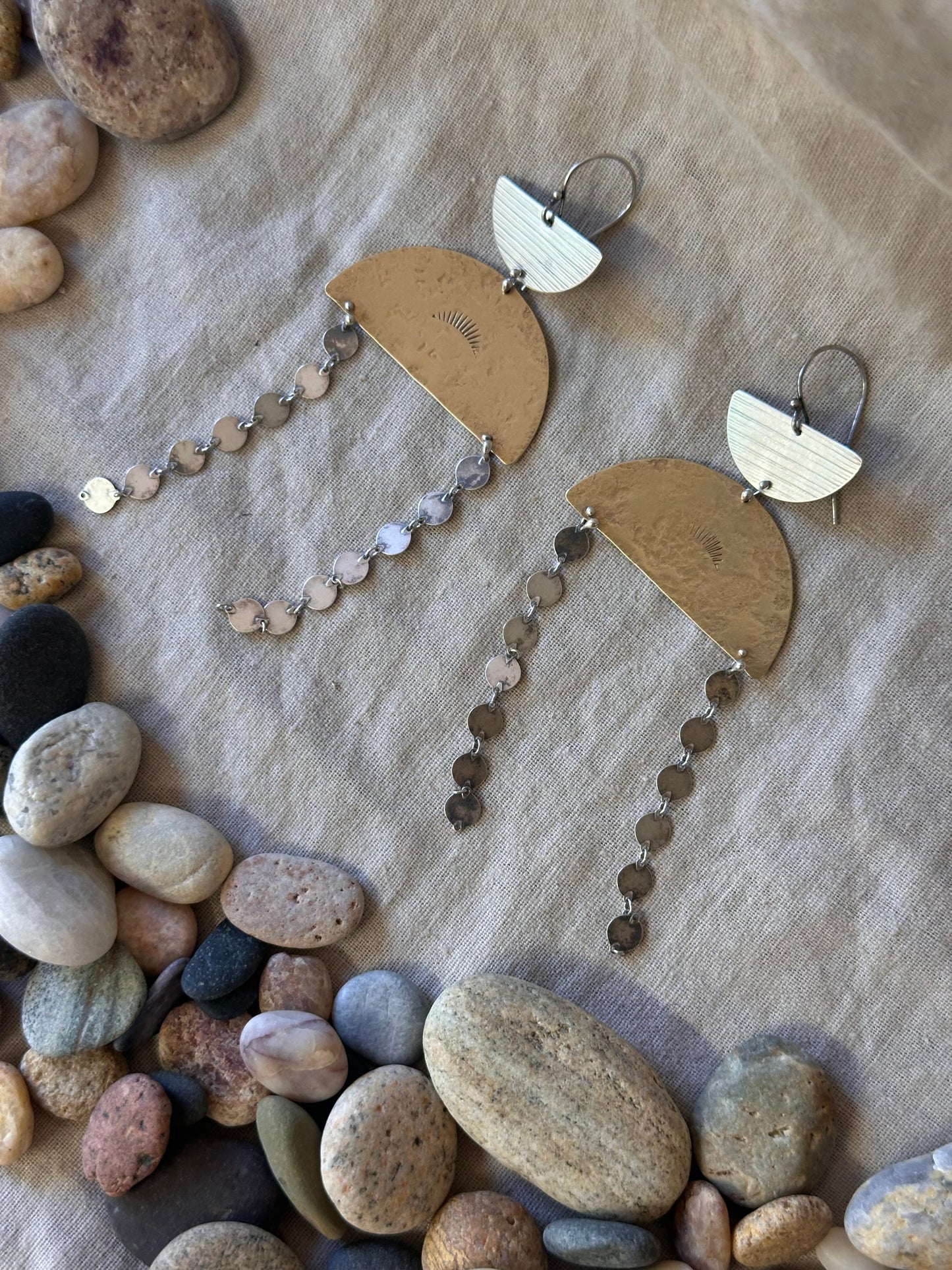 Connected geometric dangle earrings - Sterling Silver and Brass