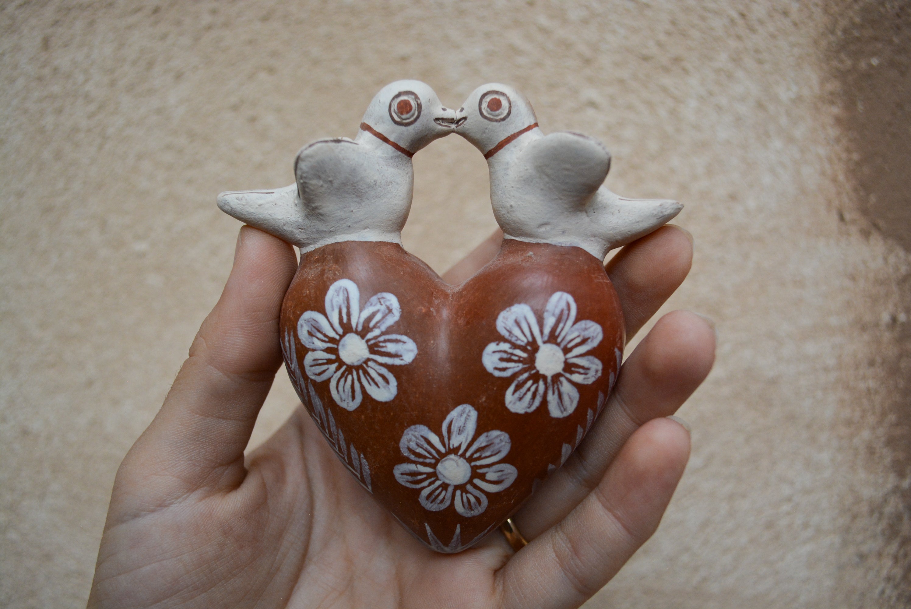 Little heart with birds - wall