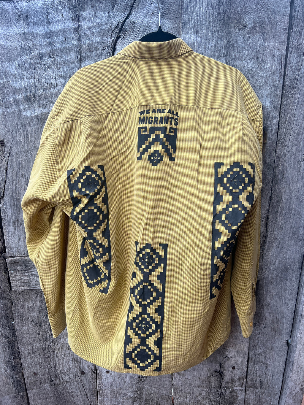 Upcycled Collared Shirt - Screenprinted by Amapolay - size Large