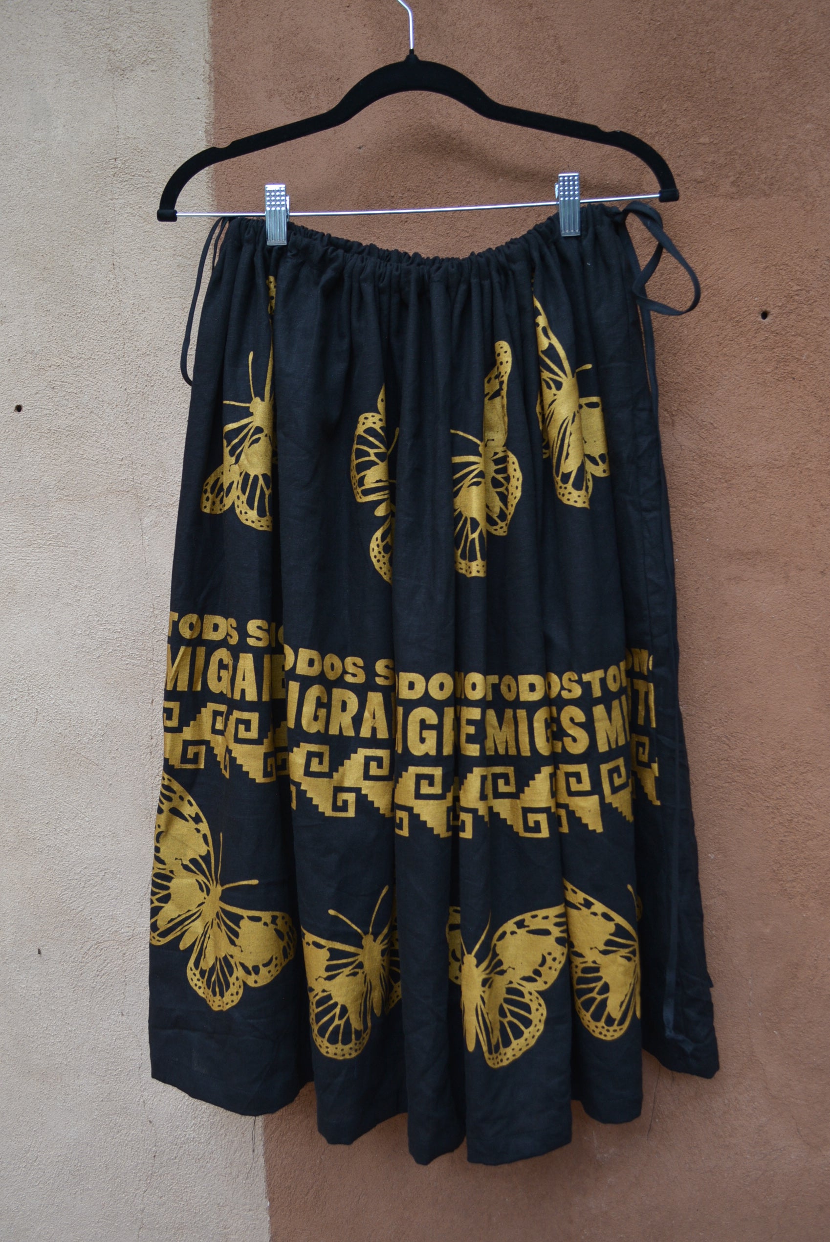 Black Drawstring Linen Skirt • Todos Somos Migrantes