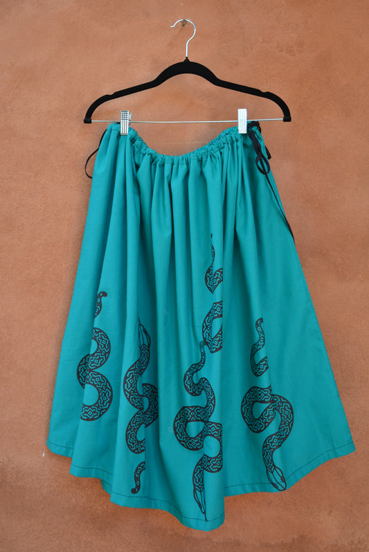 Turquosie Drawstring Linen Skirt ~ black snakes