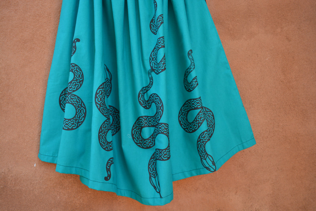 Turquosie Drawstring Linen Skirt ~ black snakes