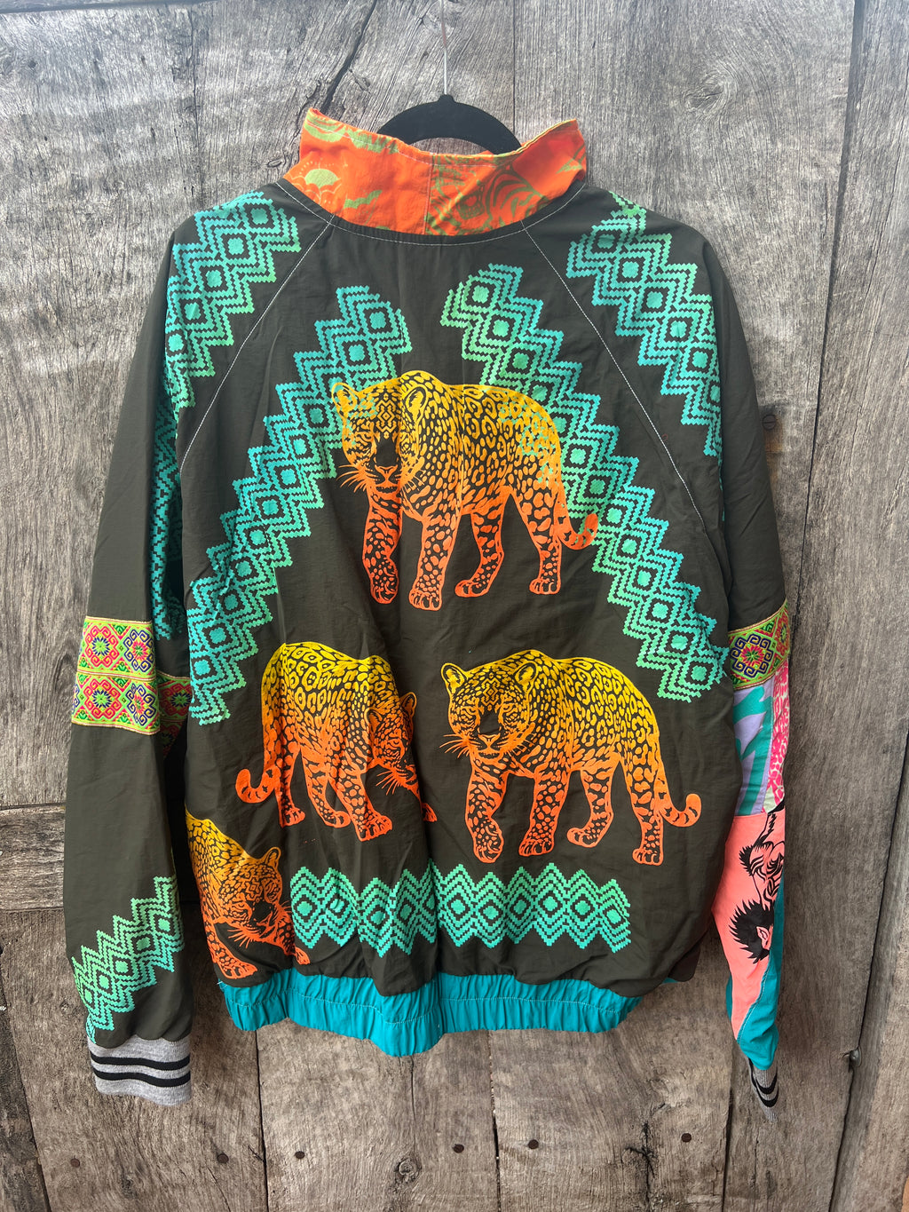Windbreaker - Screen Printed -