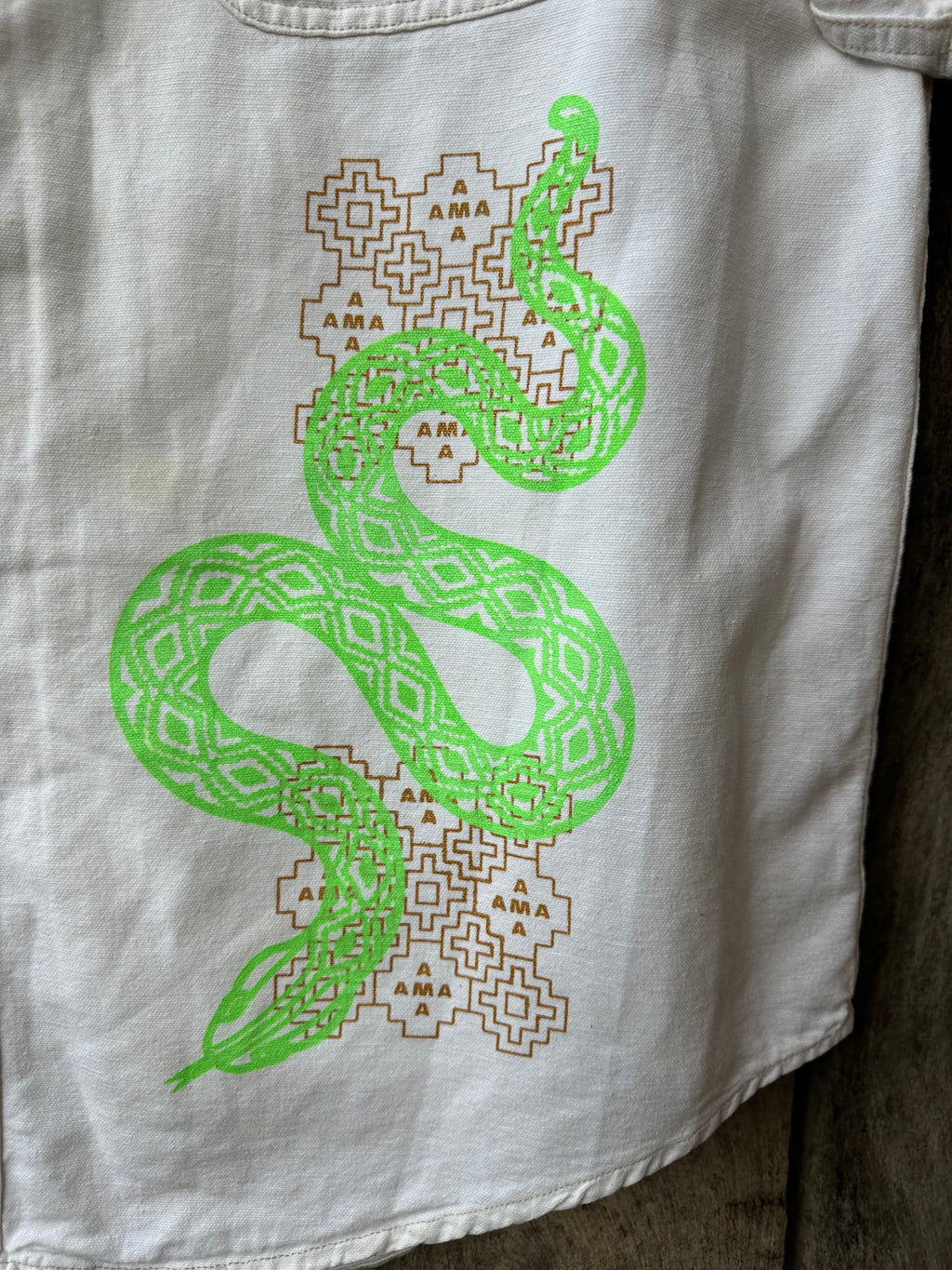 Vintage Collared Shirt Quiksilver - Screenprinted