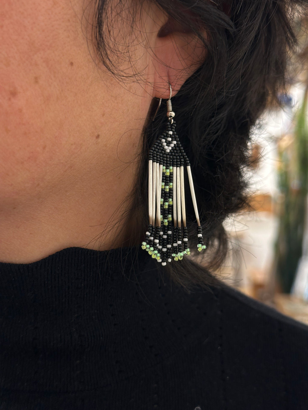 Beaded earrings - black & green - Porcupine Quills