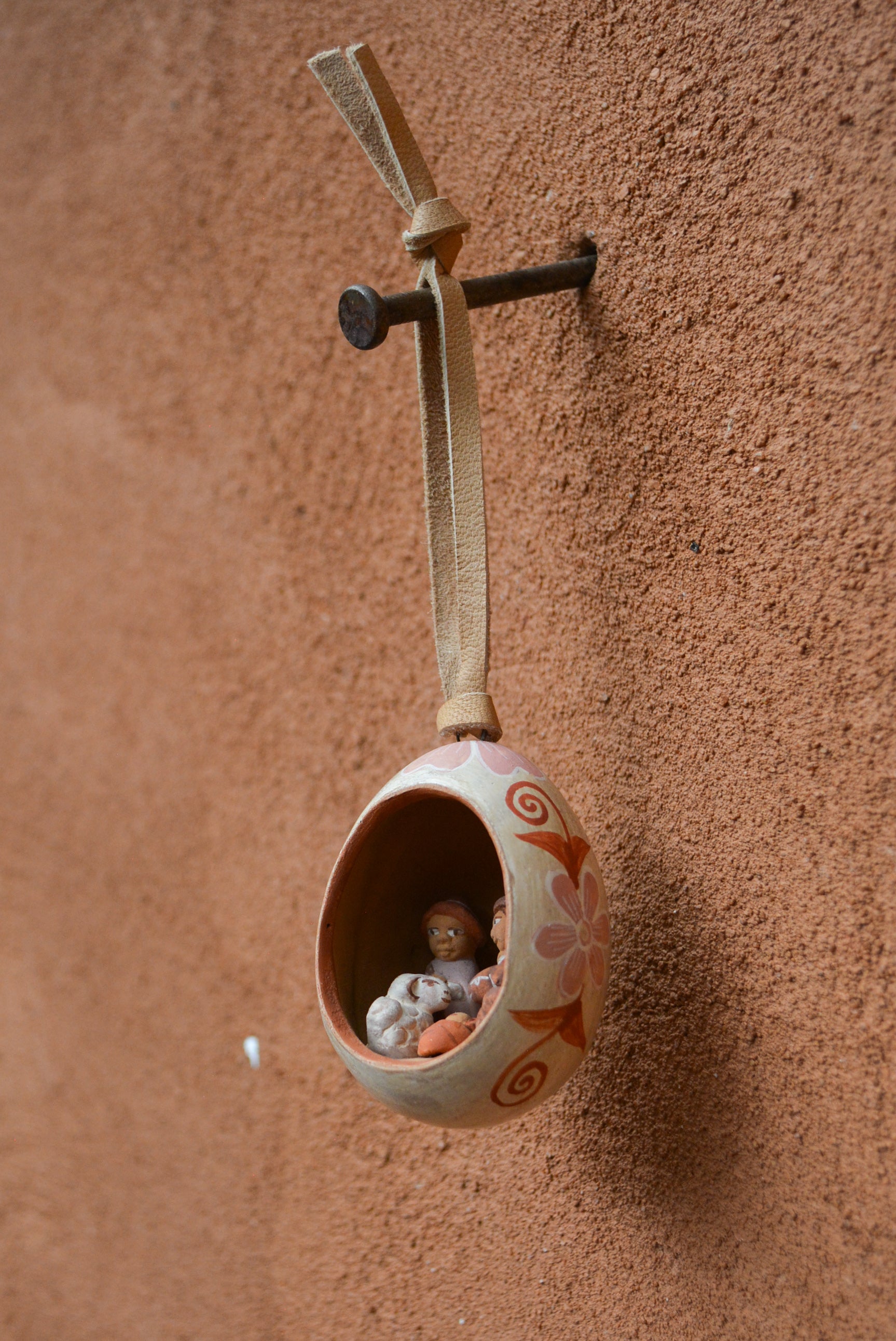 Egg Ornamento ~  Nativity scene