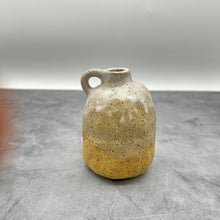 Load image into Gallery viewer, Bud Vases- Speckled
