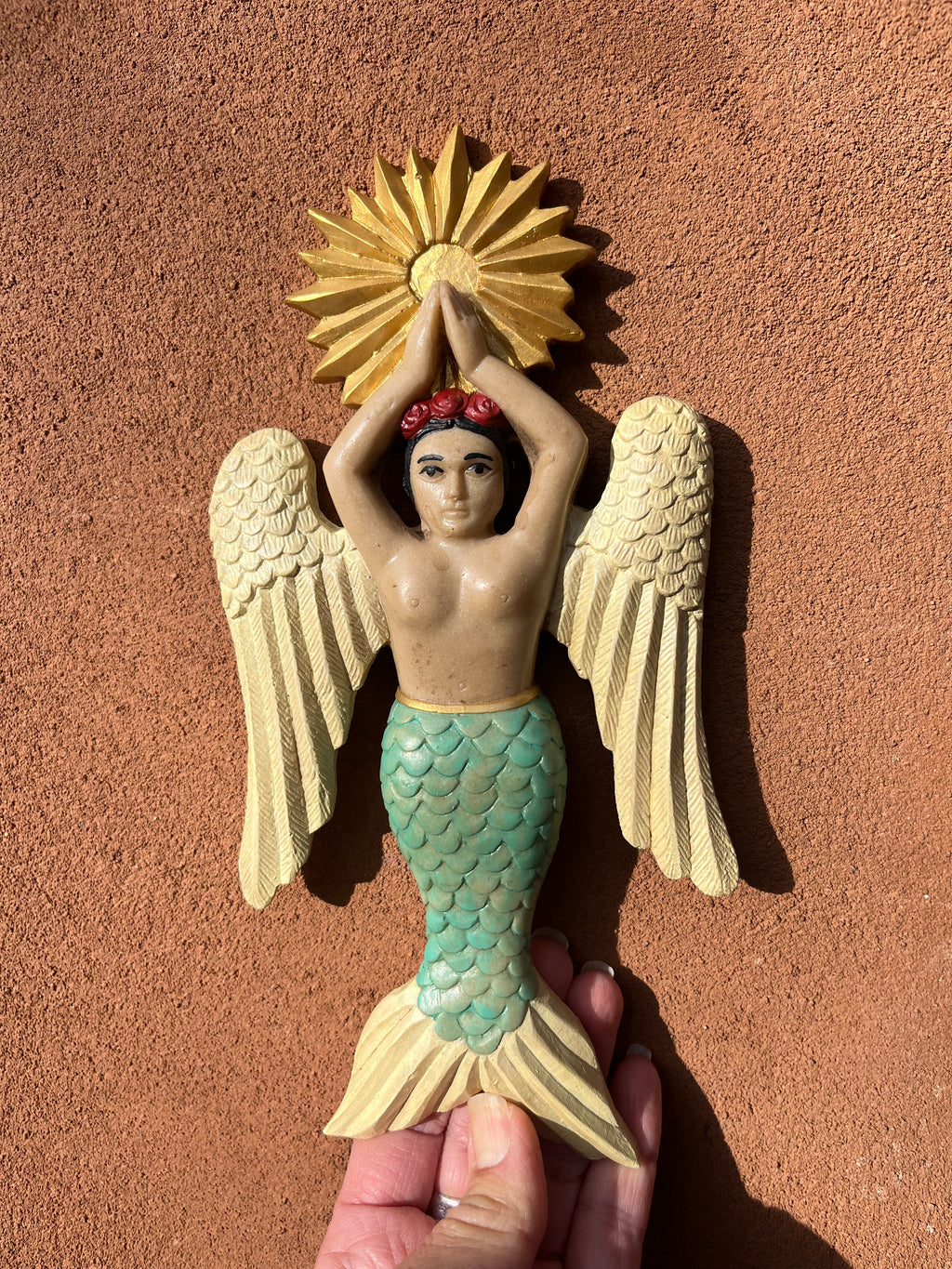 Sirena con alas