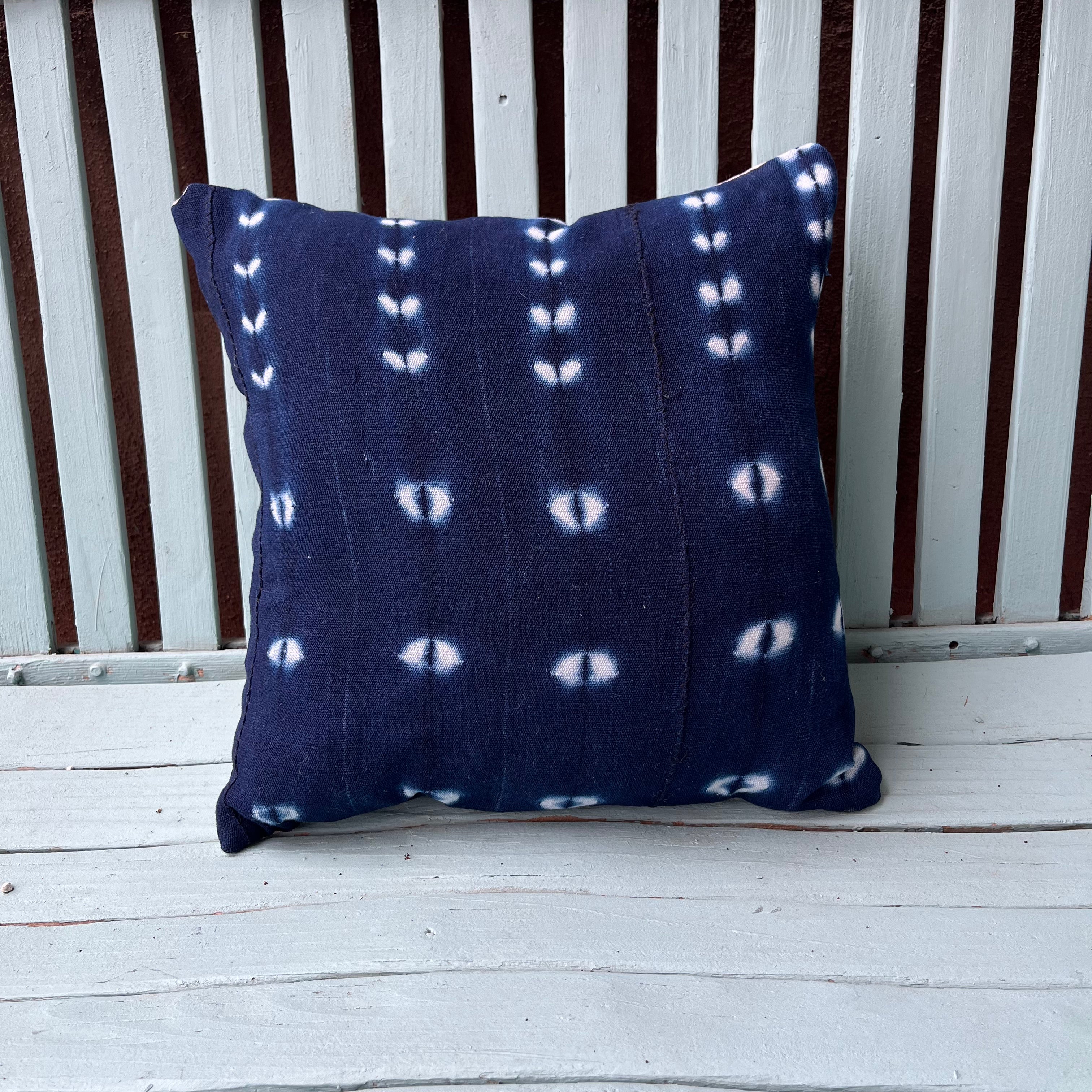 Ami - Indigo Pillow Cases