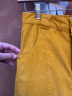 High Waisted Barrel Pants - Yelllow Thin Corduroy