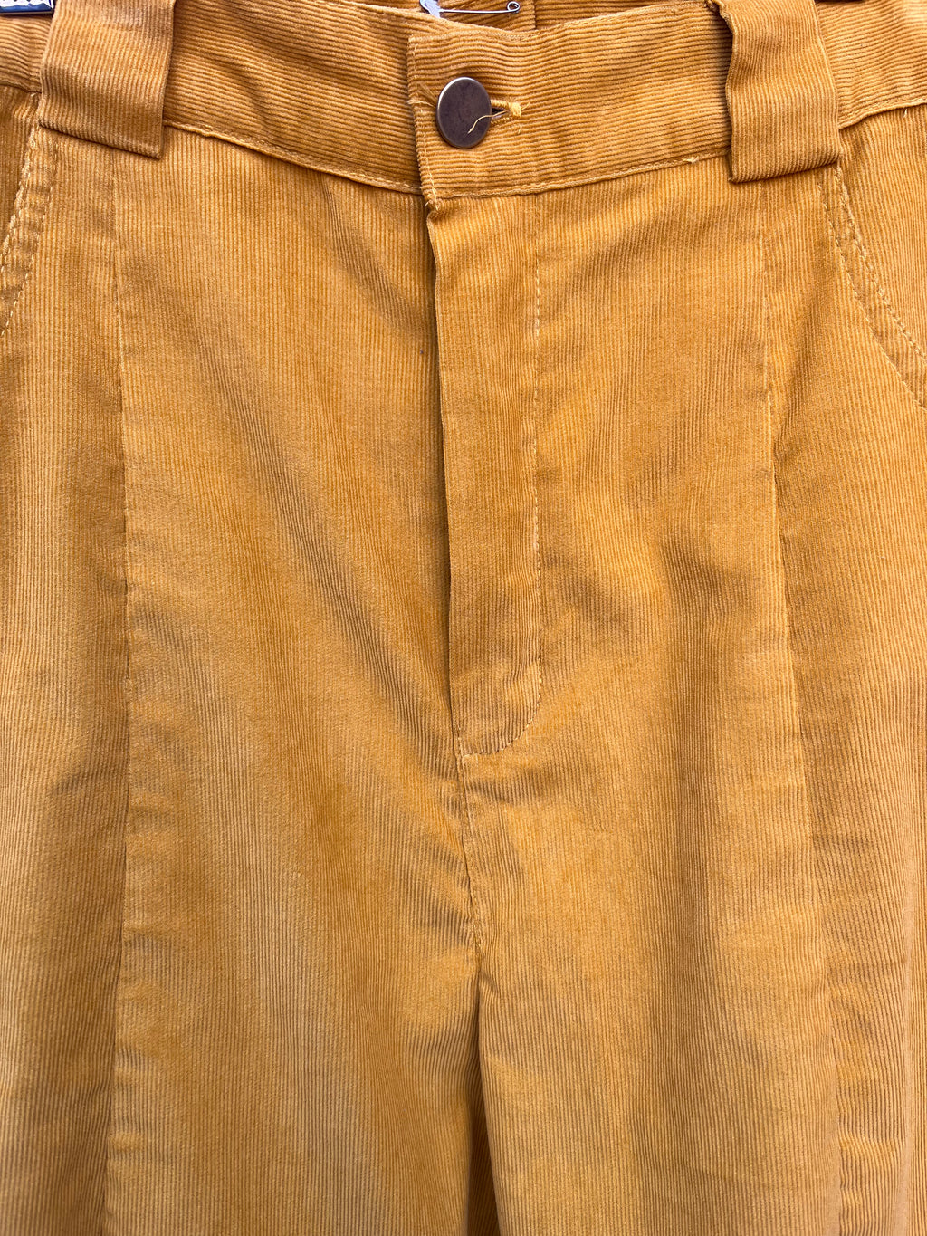High Waisted Barrel Pants - Yelllow Thin Corduroy