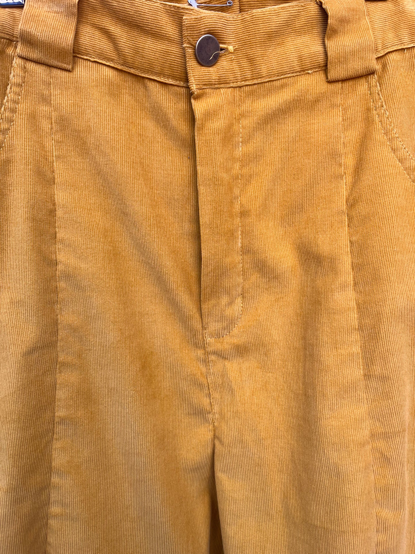 High Waisted Barrel Pants - Yelllow Thin Corduroy