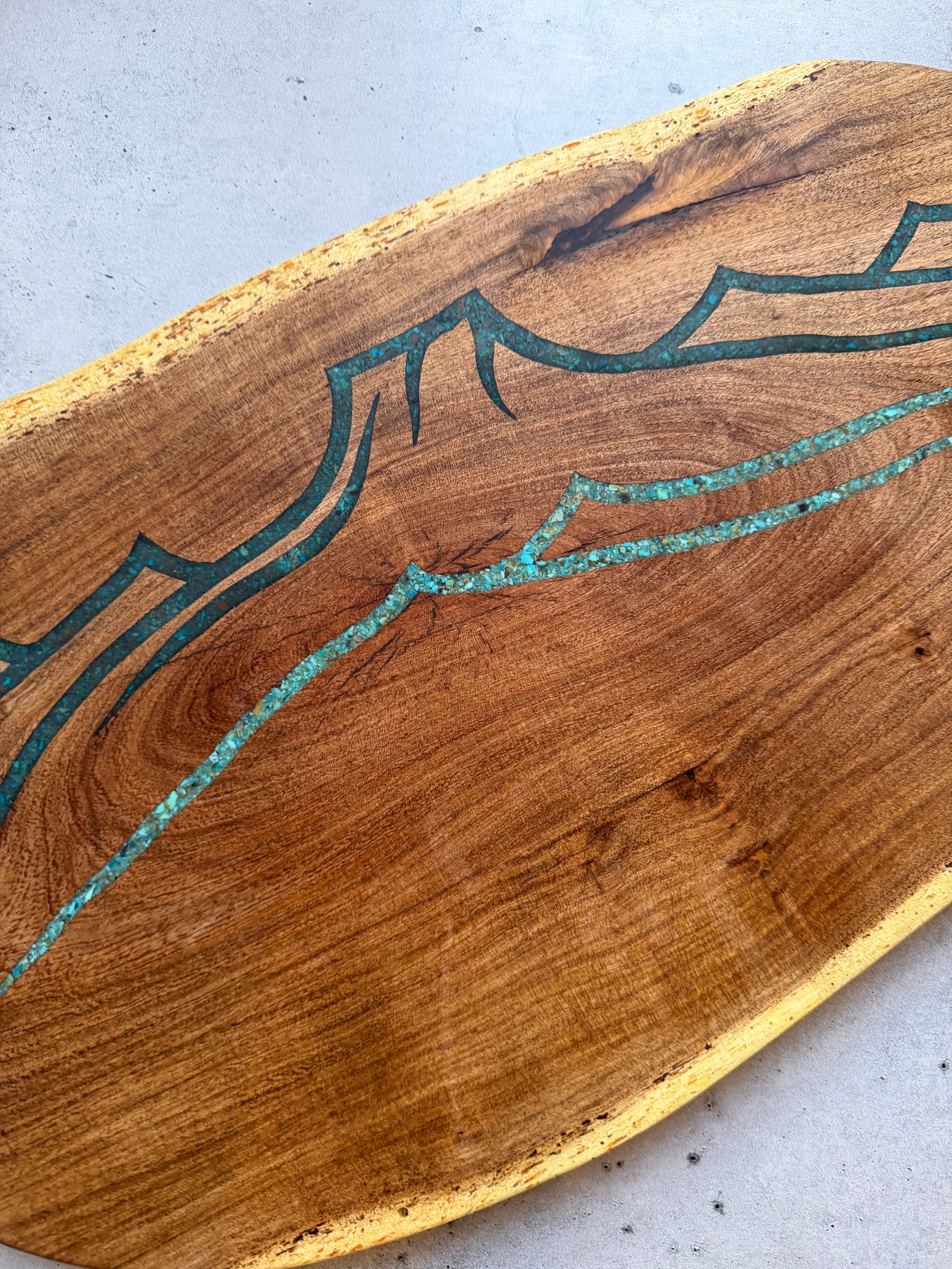 Cutting board with handle - Peruvian & Kingman turquoise