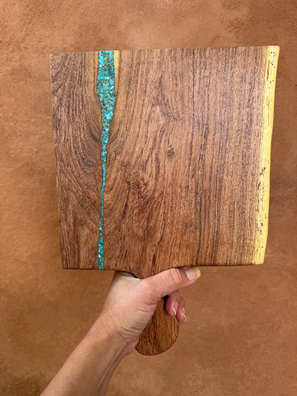 Cutting board with handle - Kingman turquoise