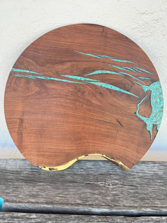 Cutting board with Kingman turquoise