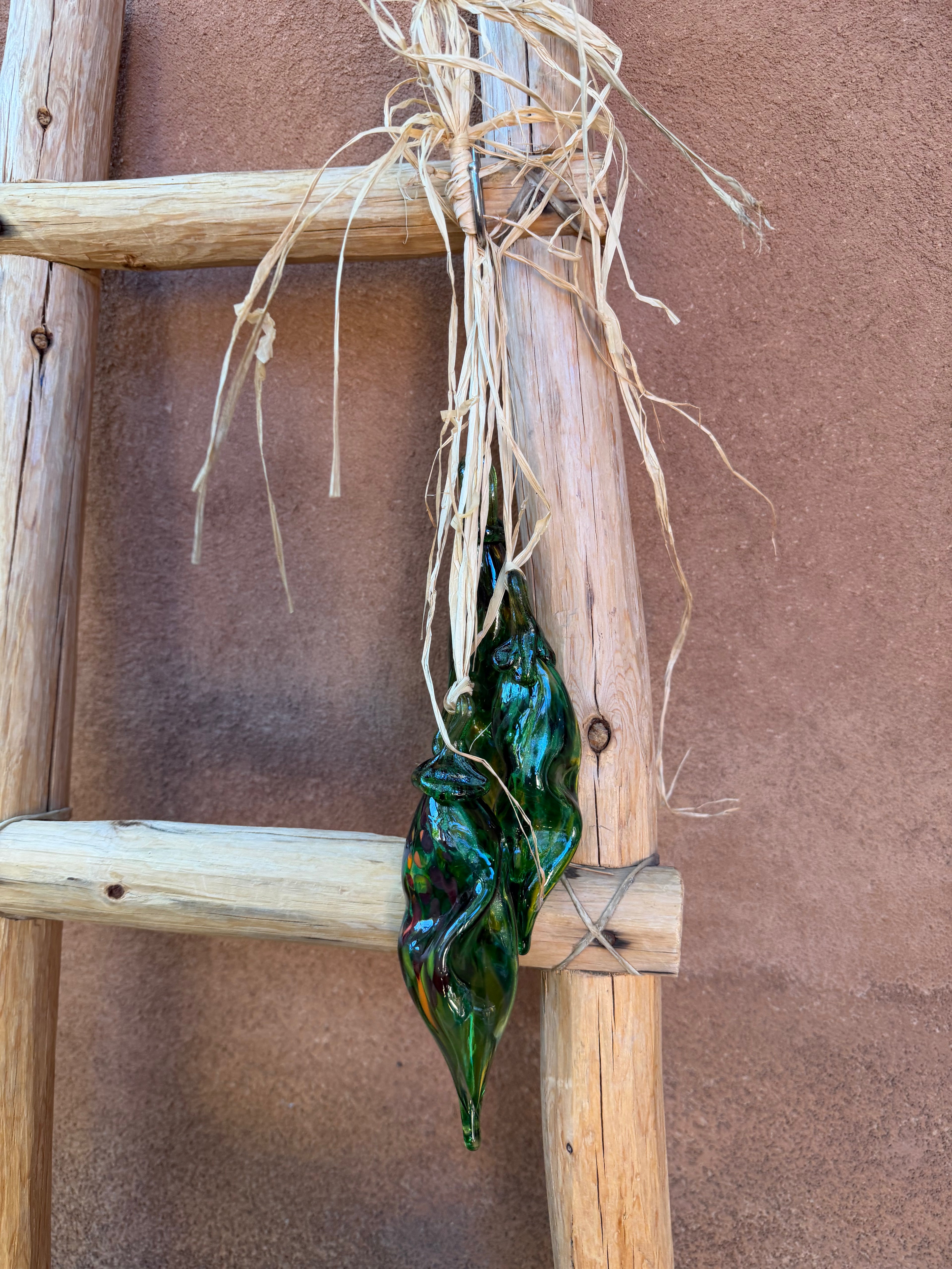 Glass blown ~ Green chili rista ~ two chilis