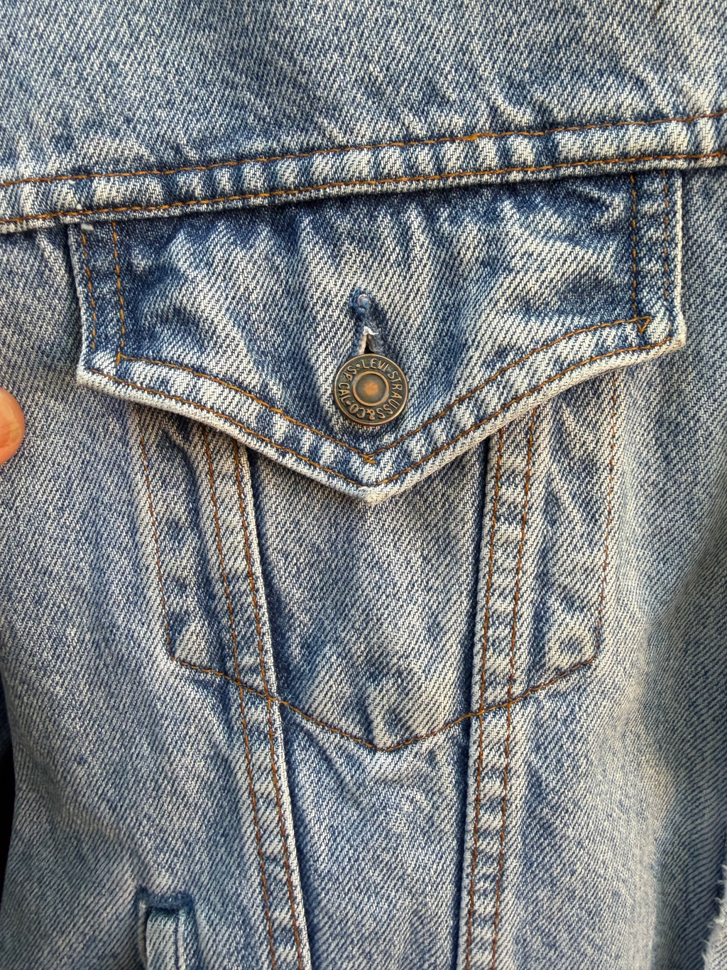 Second-Hand Levi's jacket with an original handwoven back panel- woven with 100% wool, undyed and commercially dyed yarns.