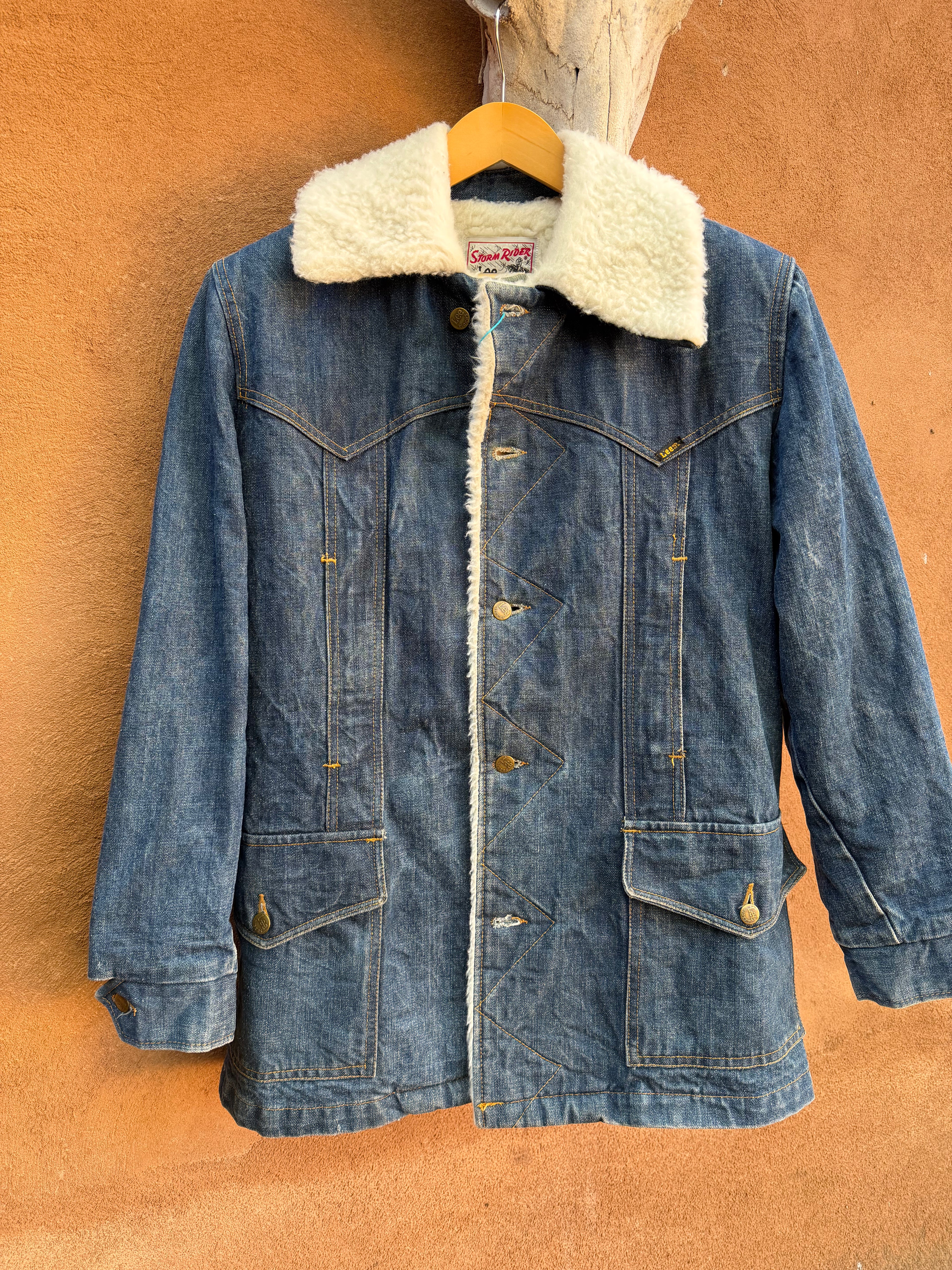 Second-Hand Lee fleece-lined denim jacket with an original handwoven back panel