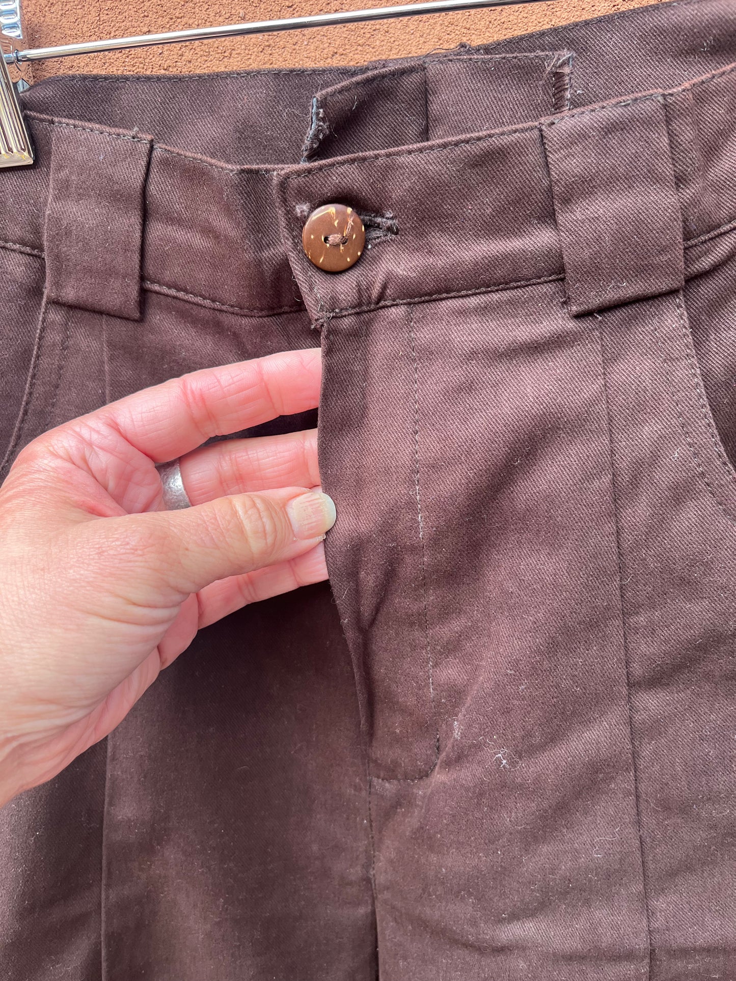 High Waisted Barrel Pants - Solid Brown