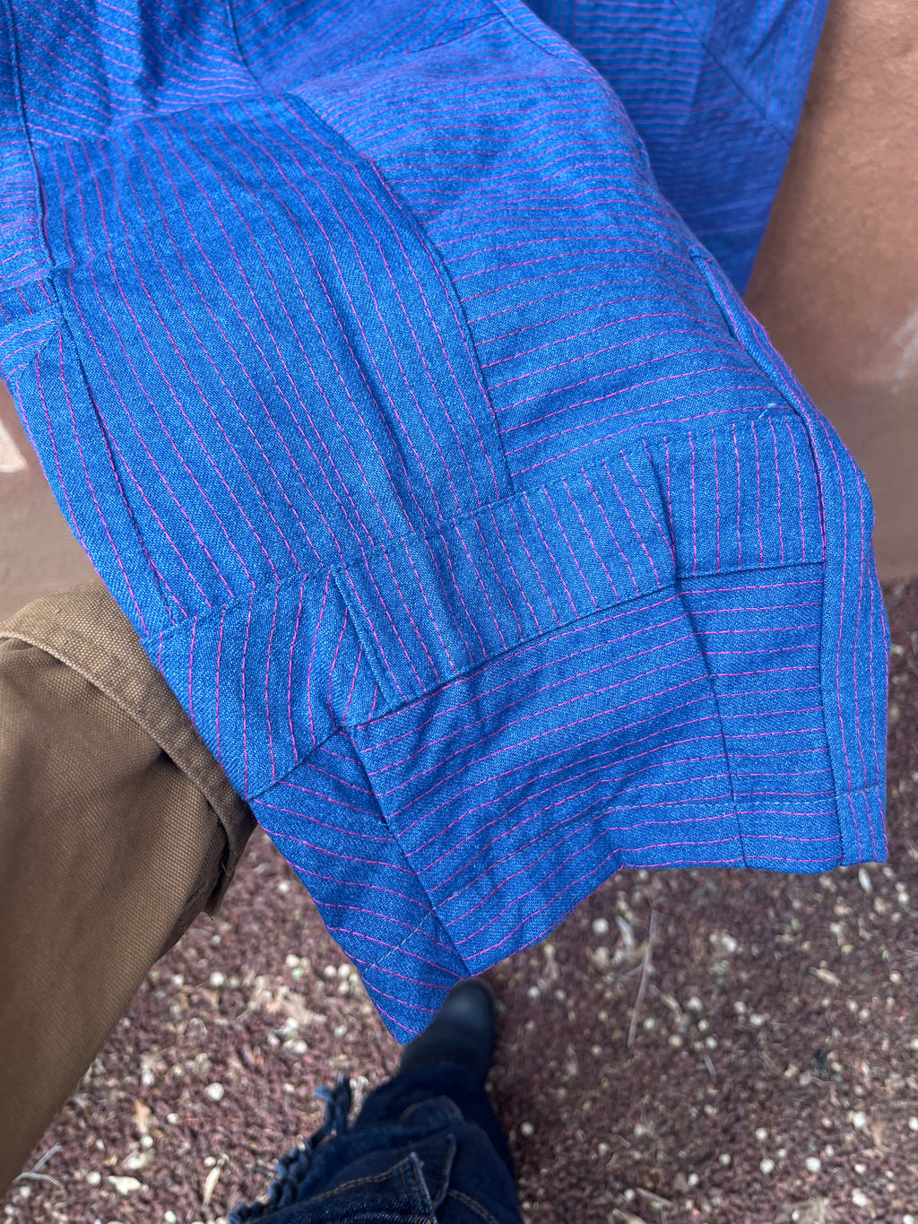High Waisted Barrel Pants - Jean and pink thread