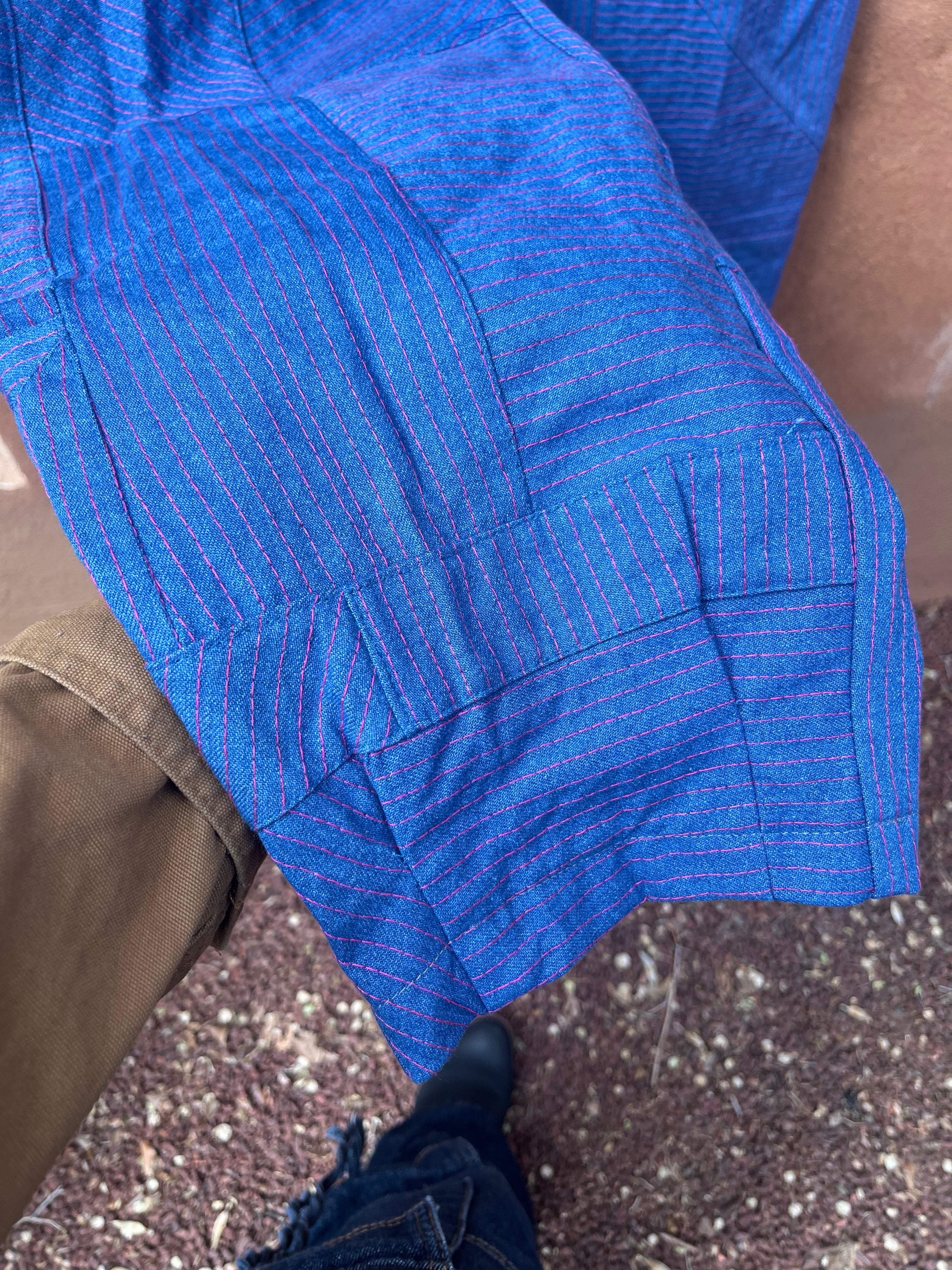 High Waisted Barrel Pants - Jean and pink thread