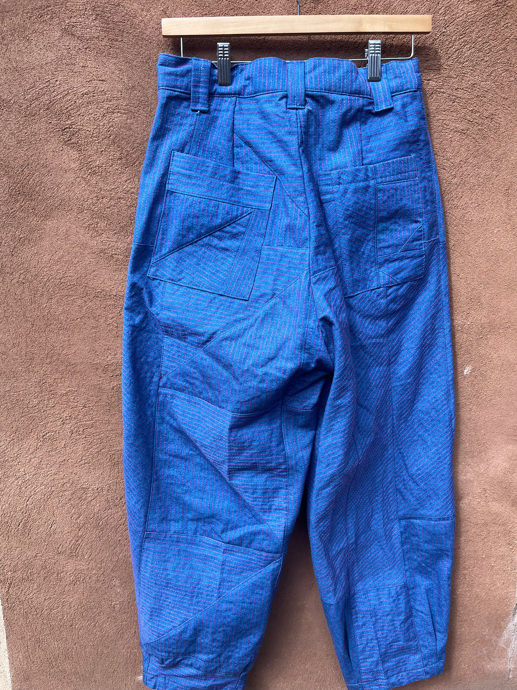 High Waisted Barrel Pants - Jean and pink thread